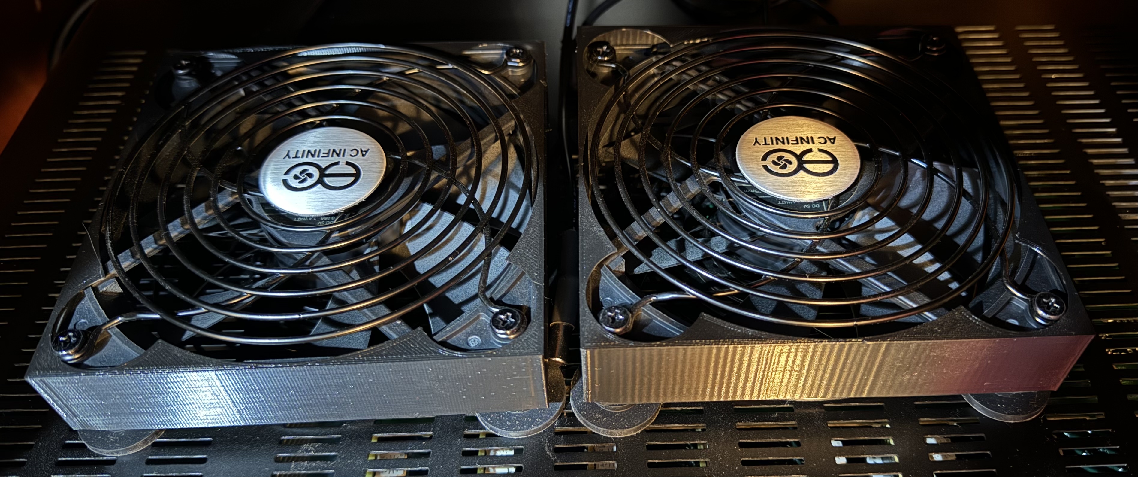 AC Infinity MULTIFAN S7 shroud cover