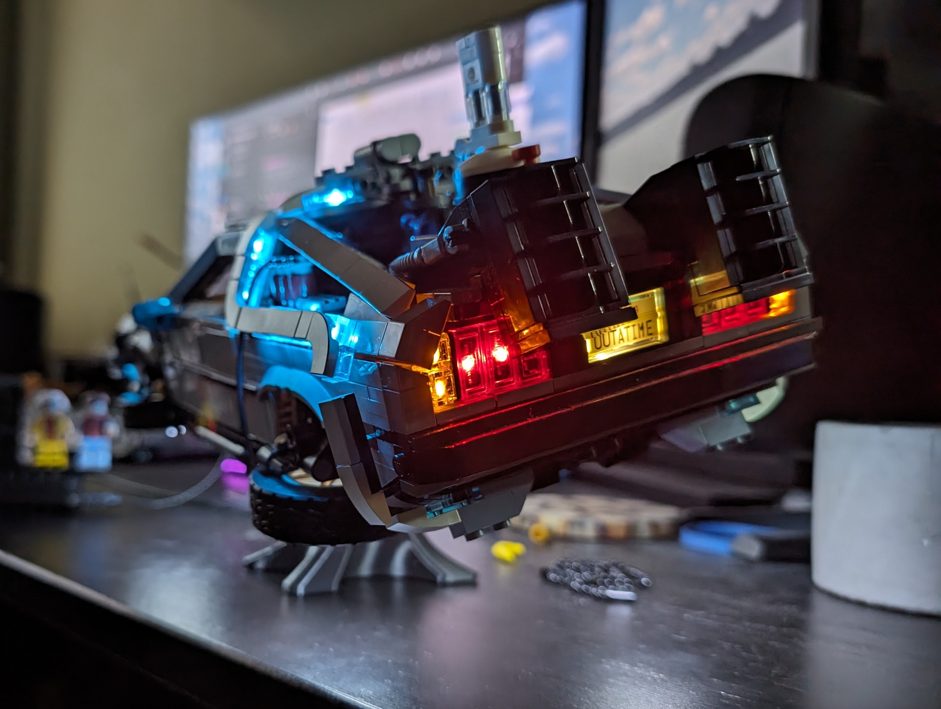 Lego DeLorean Stand (10300) - also works with LED Kit by Long ...