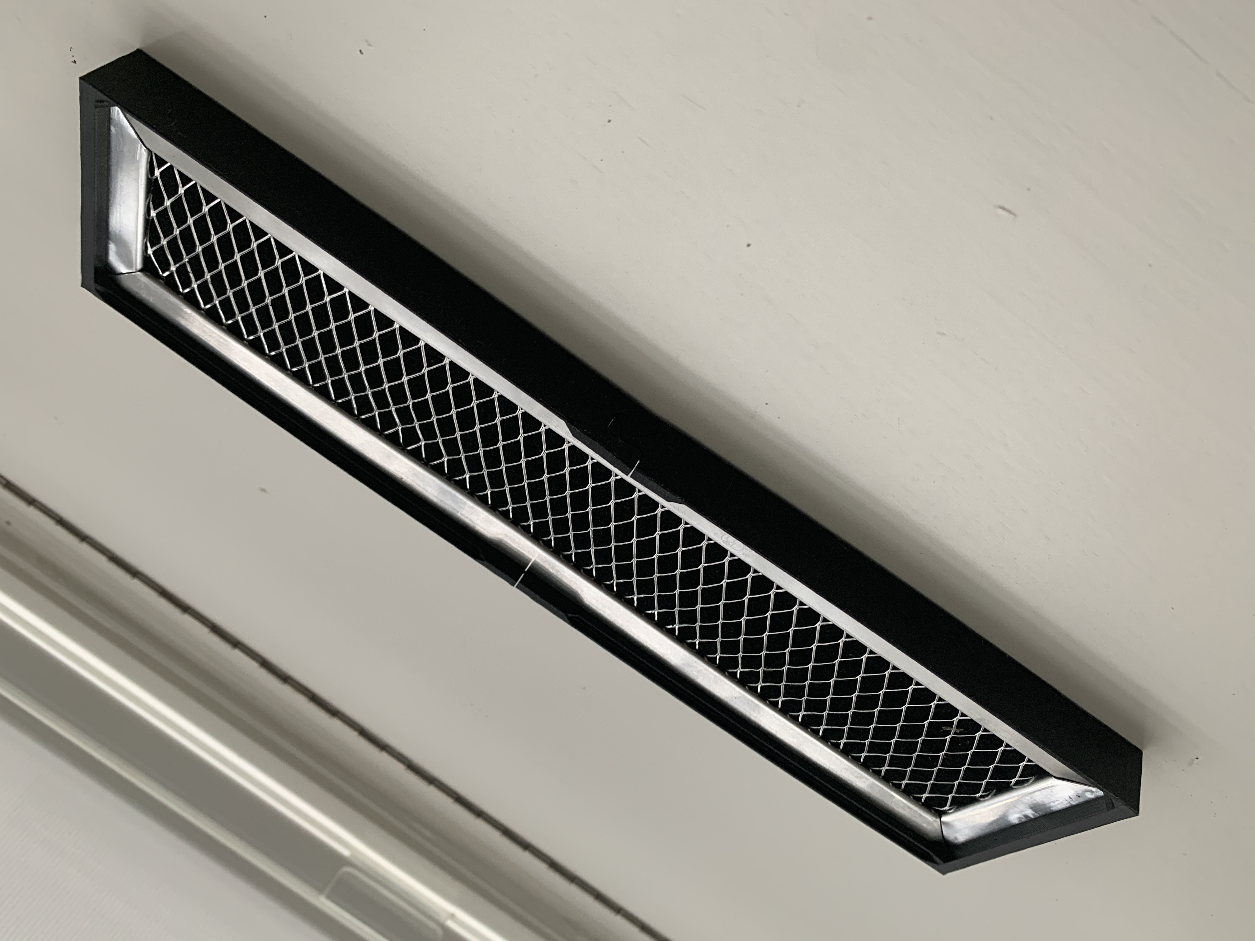 LG Microwave Filter Frame 11“x2.5" by weberyap Download free STL