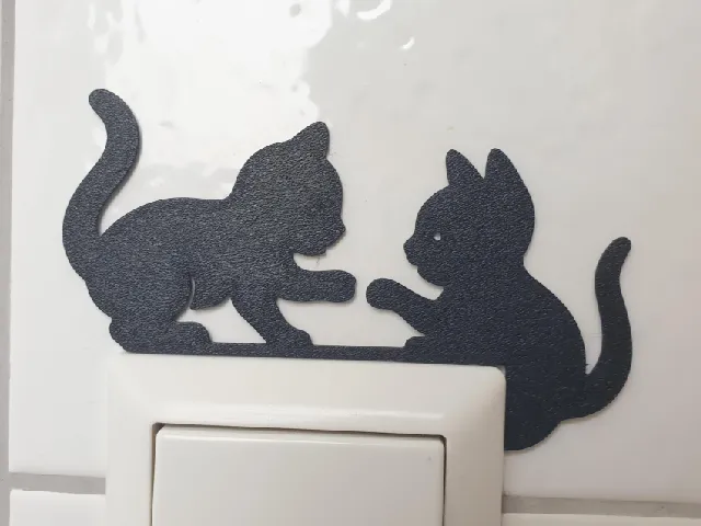 Light Switch Decoration (Falling cat)