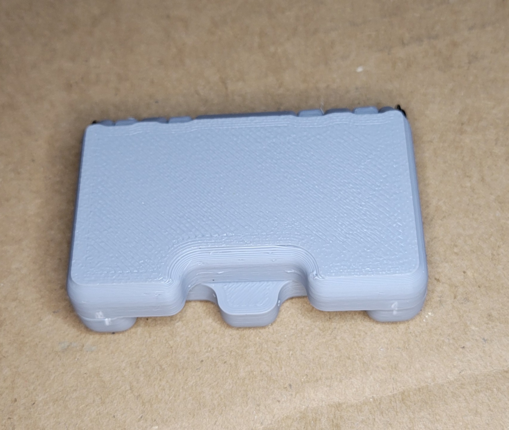 Miniatura 2 do modelo 3D Earplug case Holds 4