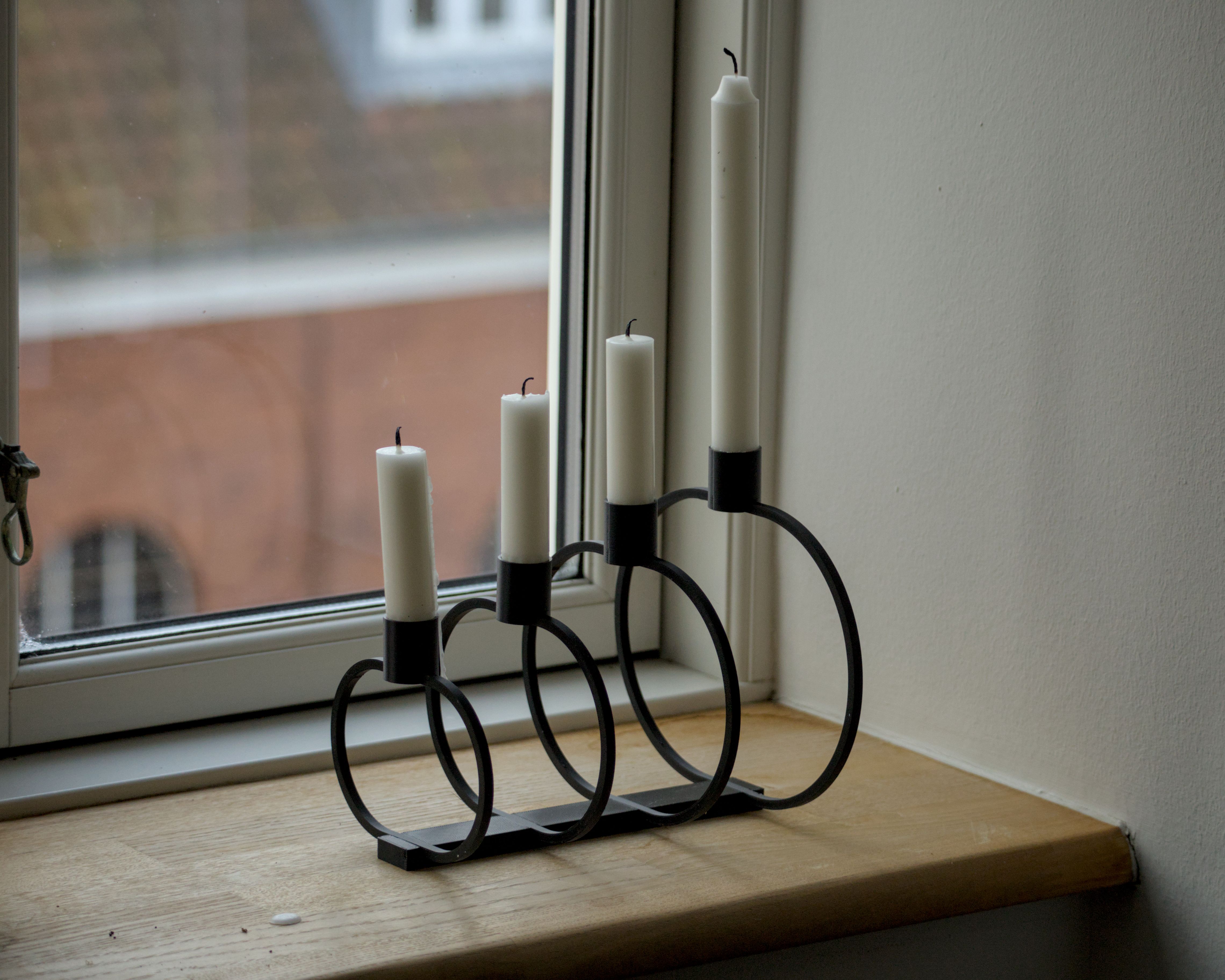 Aevn candleholder