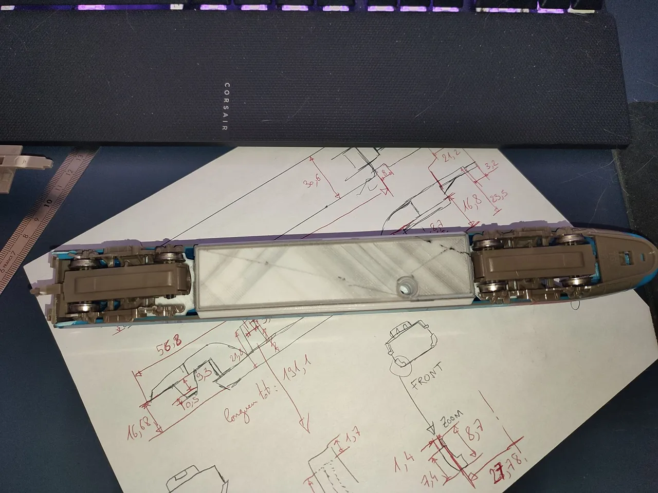 Bogie Intermedio Per TGV Duplex Mehano HO 1:87 – Stampa 3D In Resina Grigia Non Dipinto