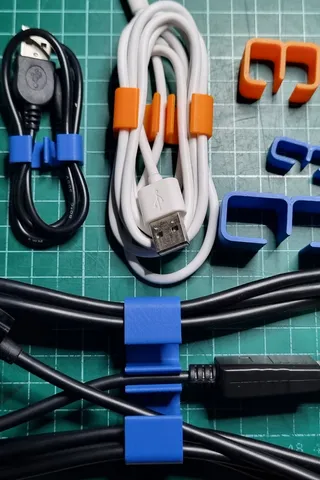 Simple Cable Organizer. by DFV Tech