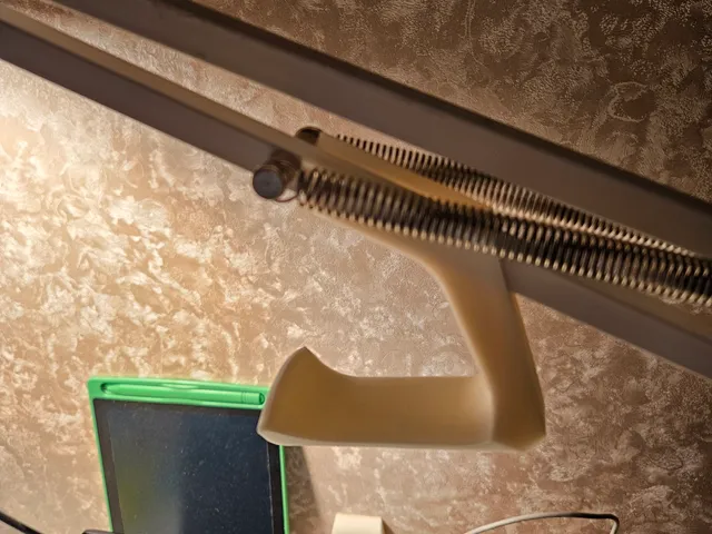 Headphones hook for desk lamp (10mm square tube)