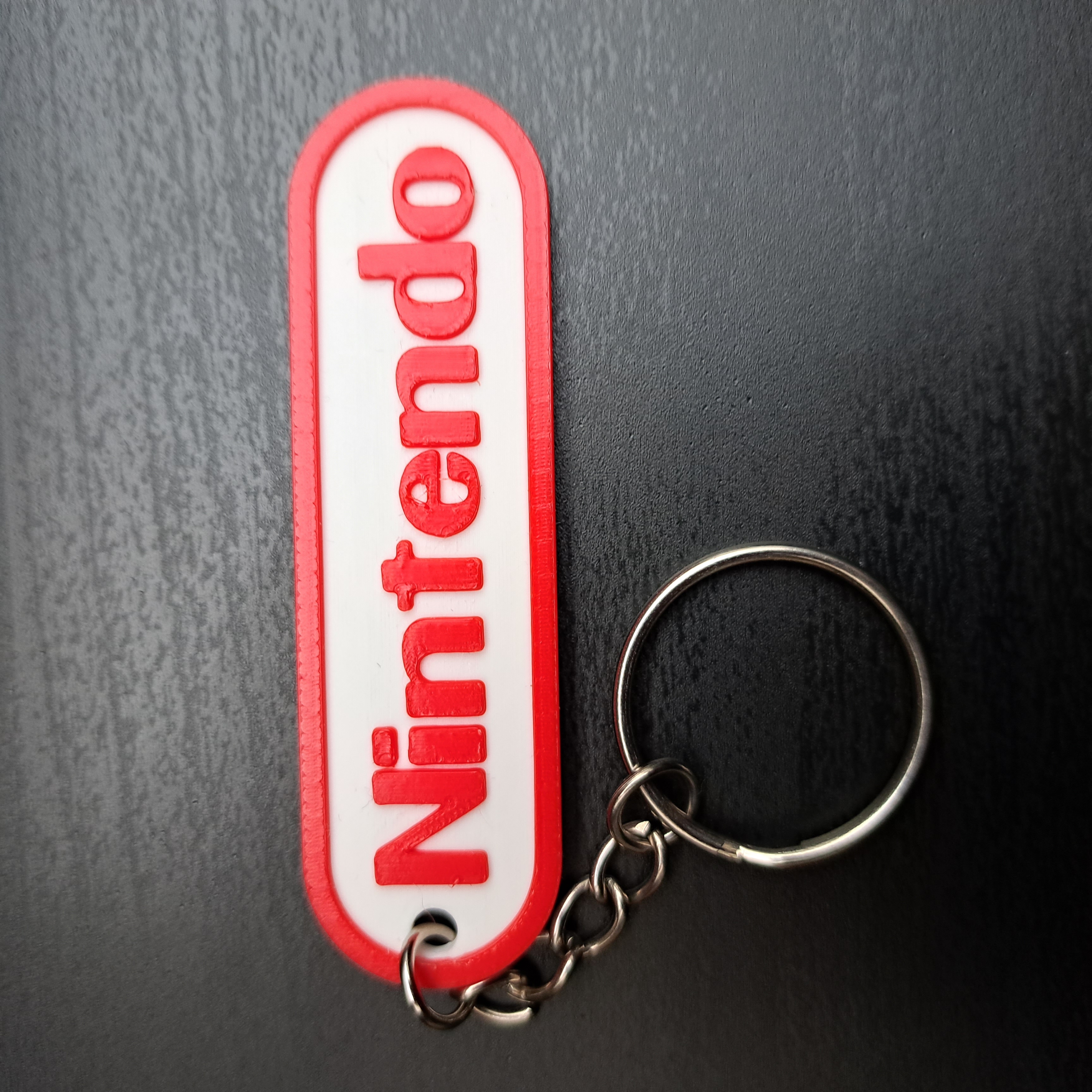 Keychain - Nintendo logo