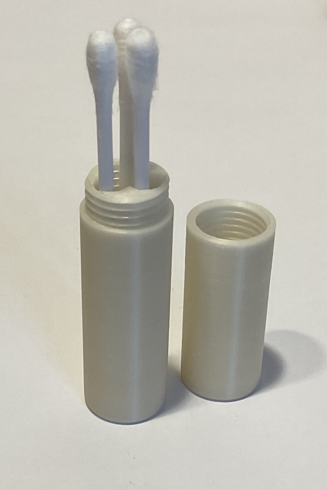 Cotton swabs holder