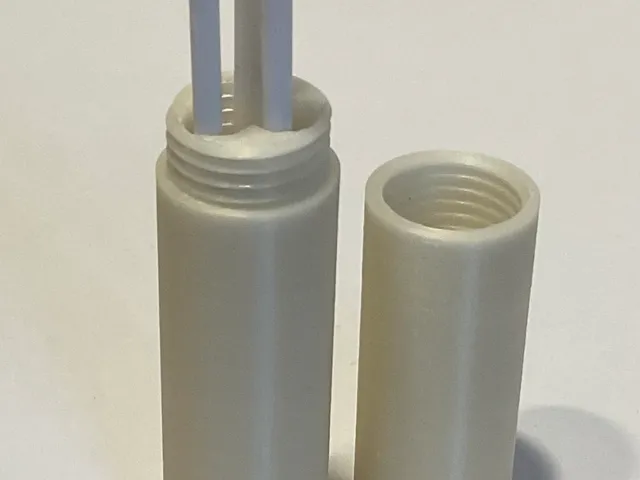 Cotton swabs holder