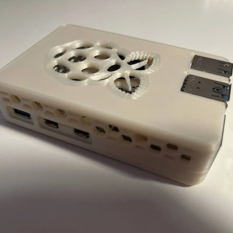 Raspberry Pi 5 Case Snap - based On Malolo's screw-less design -  Customizable by fidoriel, Download free STL model