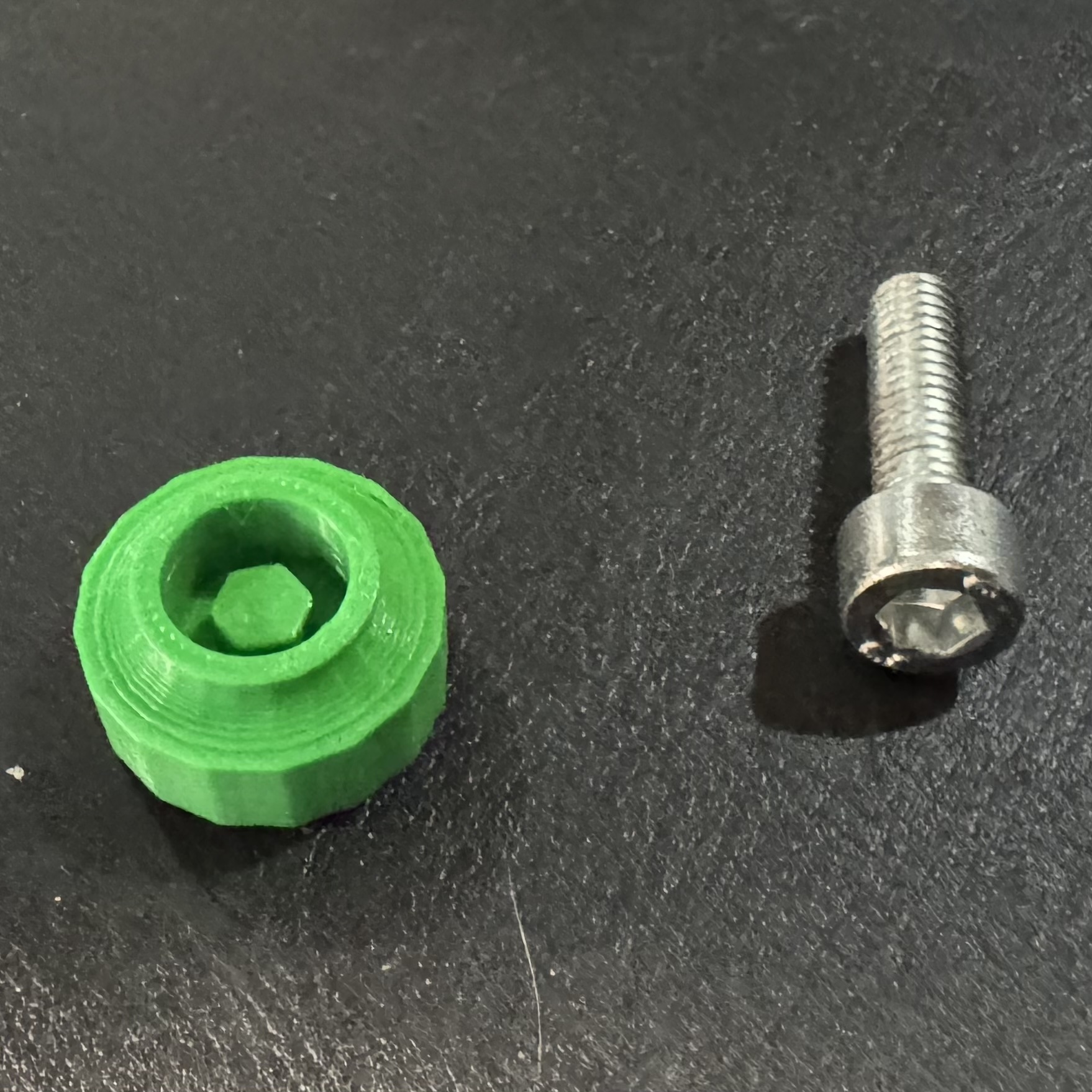 m6-allen-thumb-screw-head-din-912-iso-4762-by-daan-kets-download