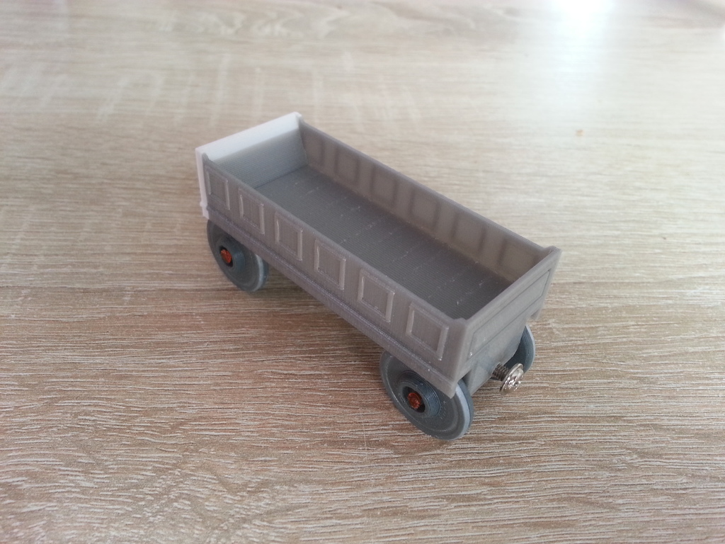 Wooden trail cargo