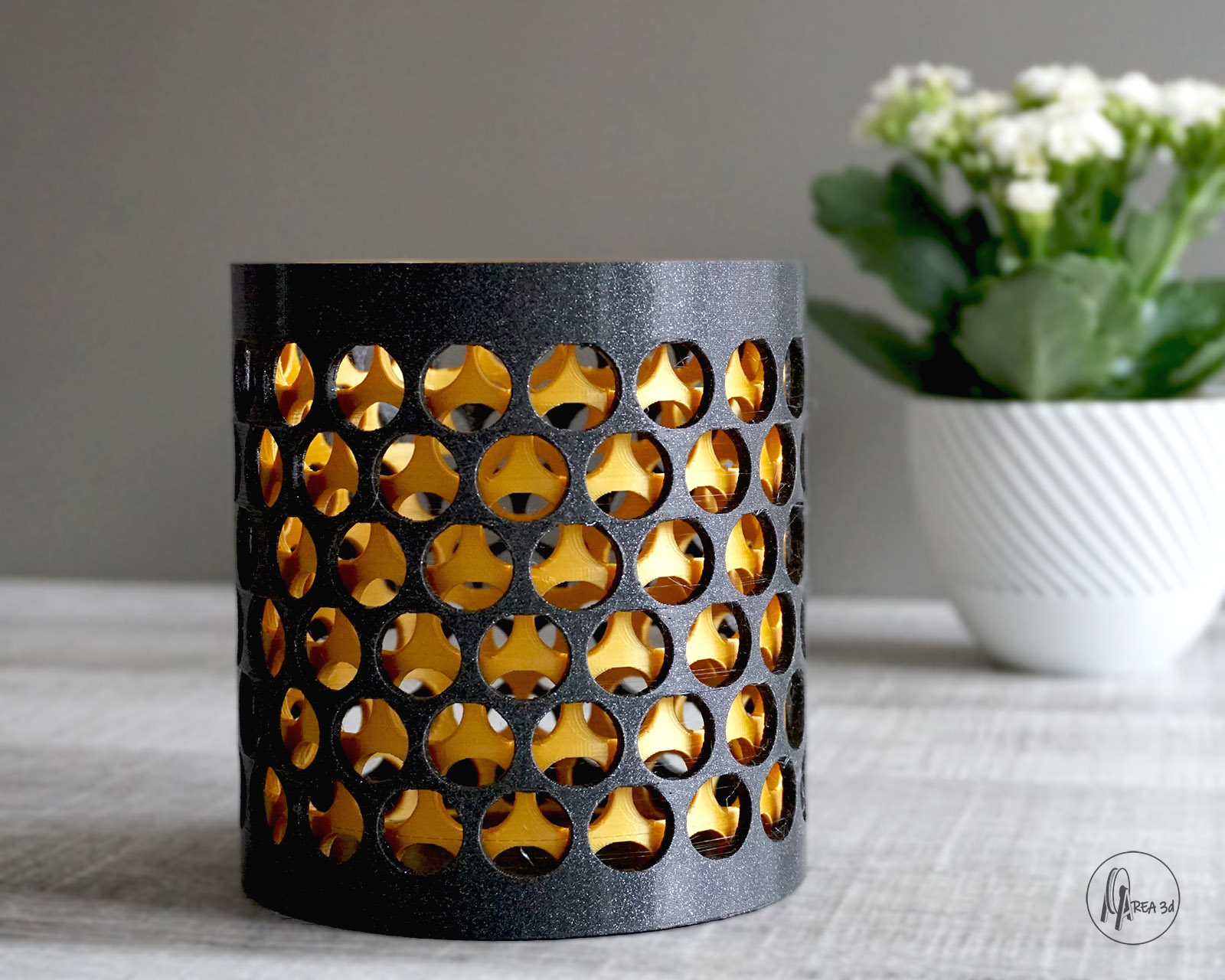 2 pieces Vase