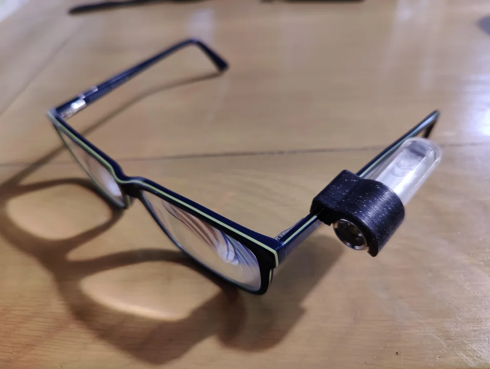 Lumintop GT Nano/pro, Nitecore tiki, Olight IR2 EOSo eyeglasses clip