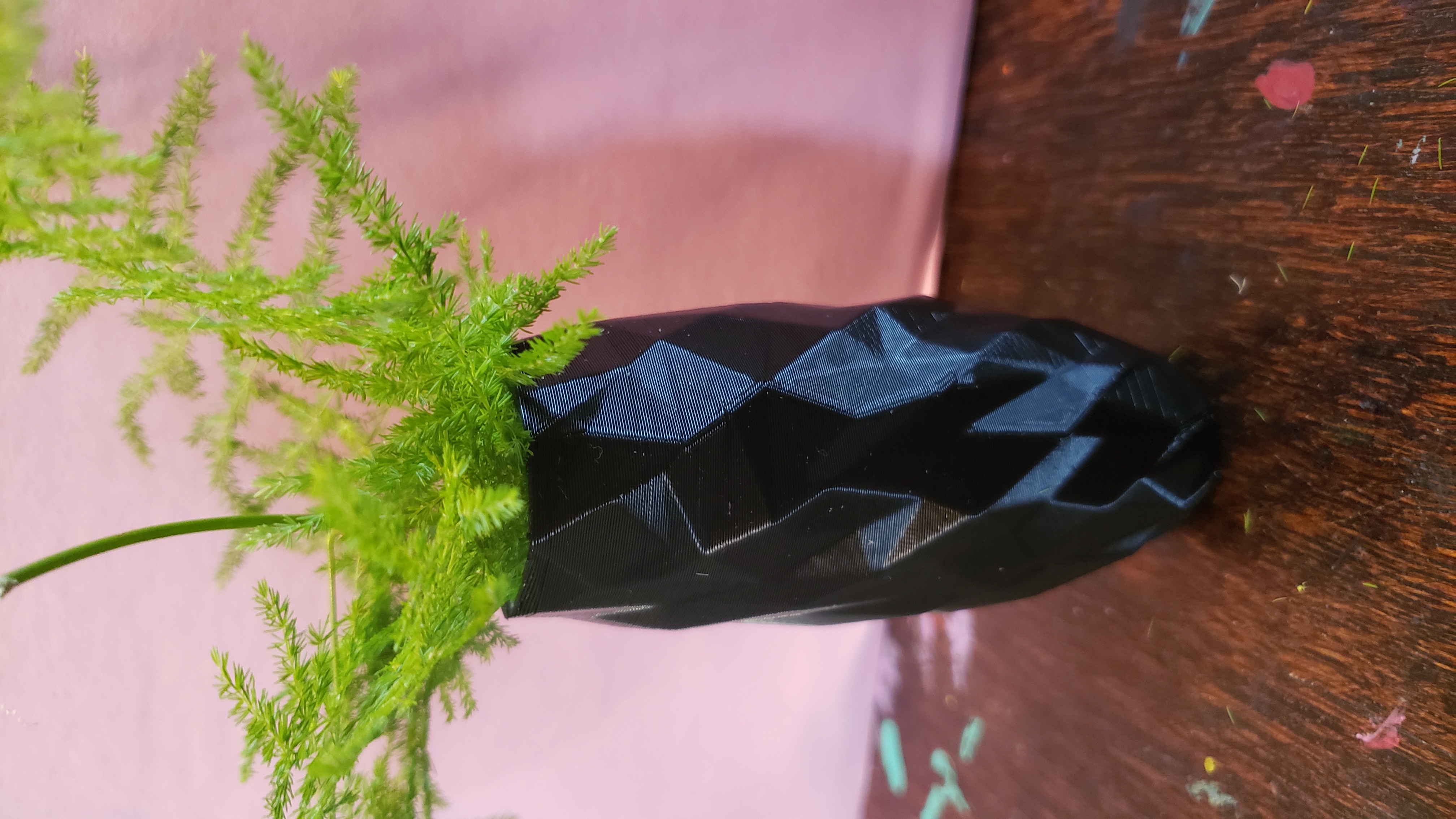 Tiny LowPoly Vase/Planter
