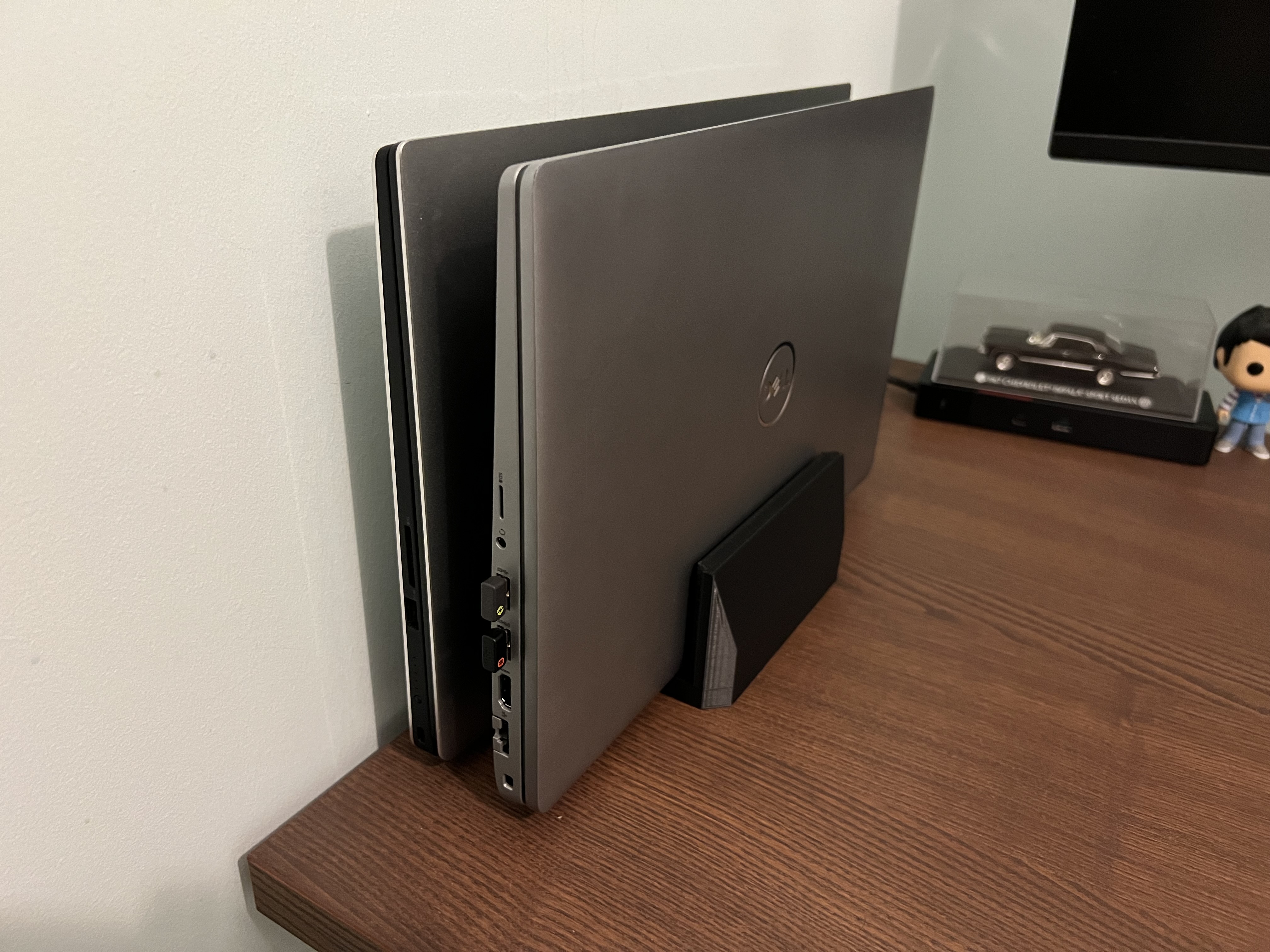 Dual Laptop Vertical Stand