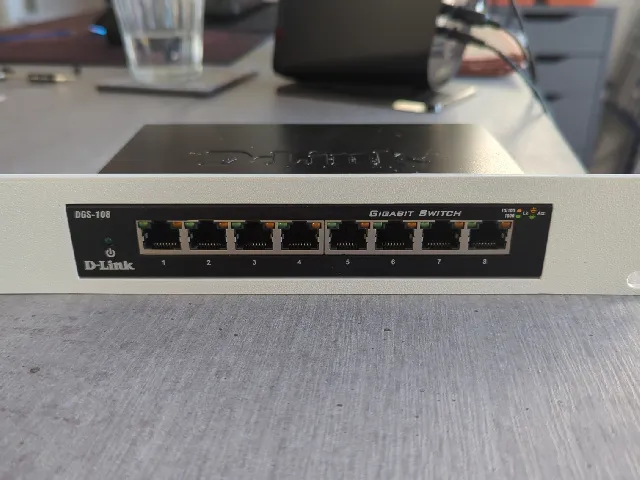 D-Link DGS-108 10inch Mini Rack shelf