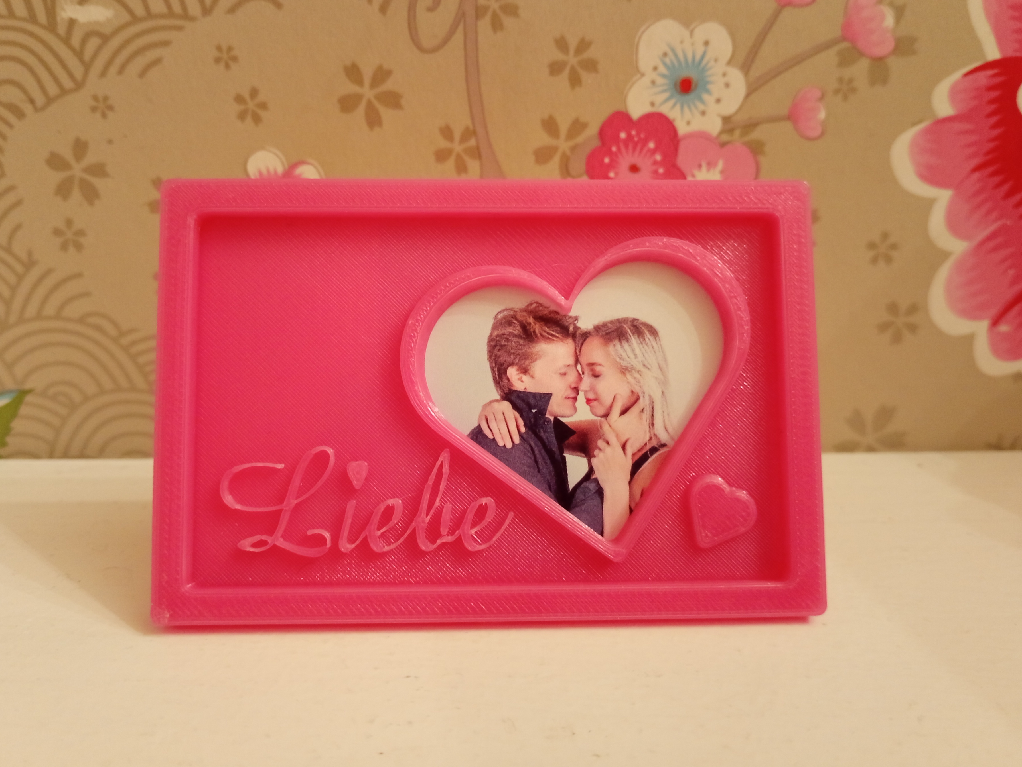 Valentine mini photo frame "Liebe"/"love"/"l'amour" (9cm x 6cm; no supports)