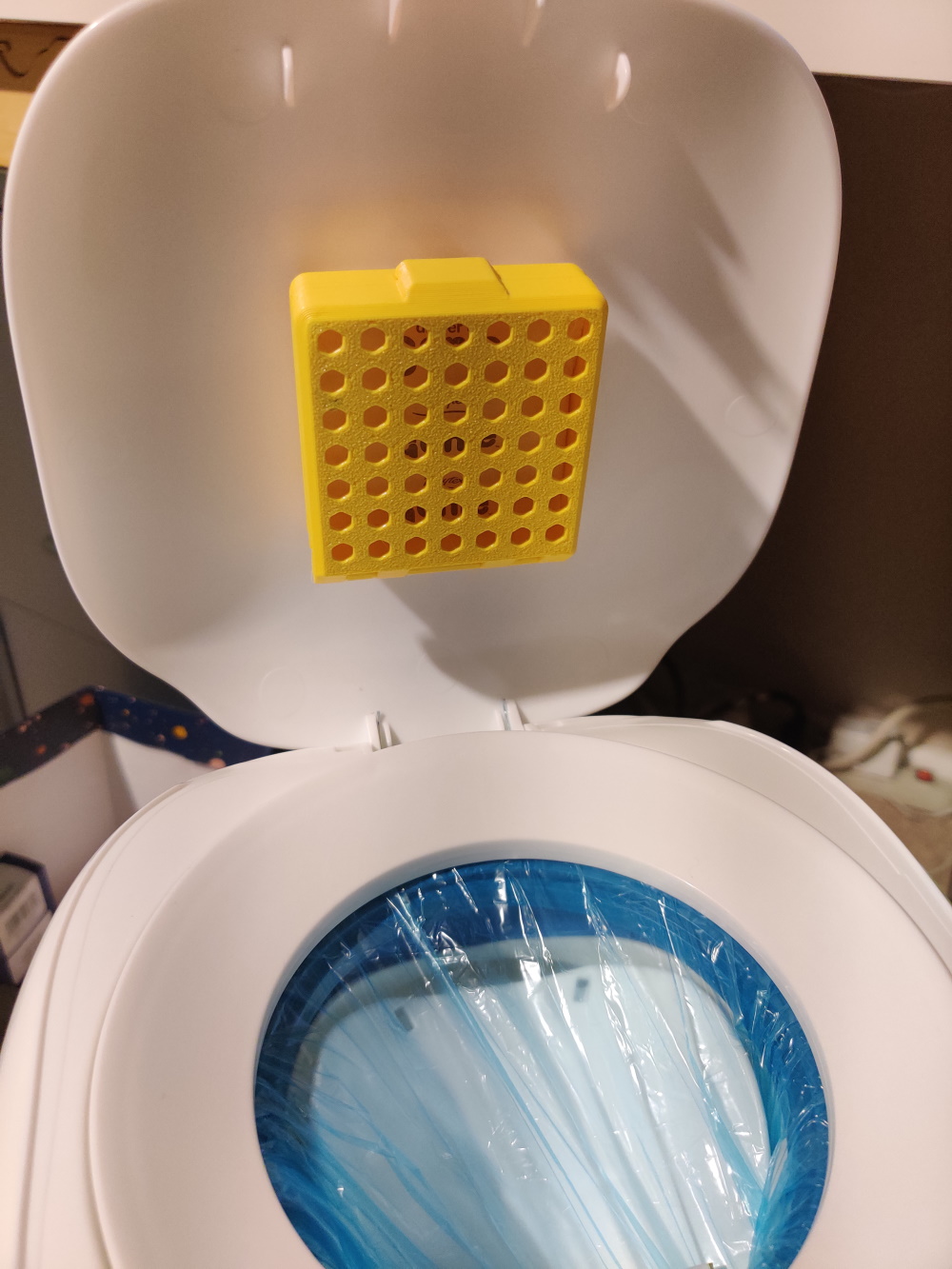 Playtex Diaper Genie Carbon Filter Holder (Print in Place) by RT3D