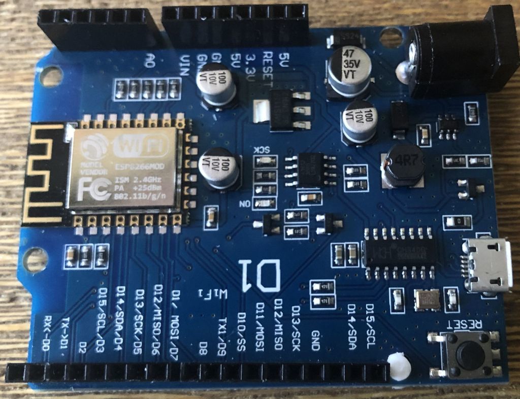 NodeMCU 1.0 ESP-12E/-12F case (ESP8266, Wemos D1) by Agar | Download ...