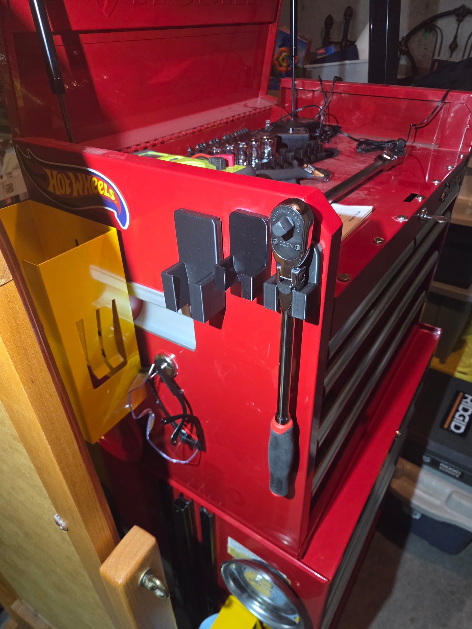 Icon 3-8 G2 Ratchet Magnetic Hanger