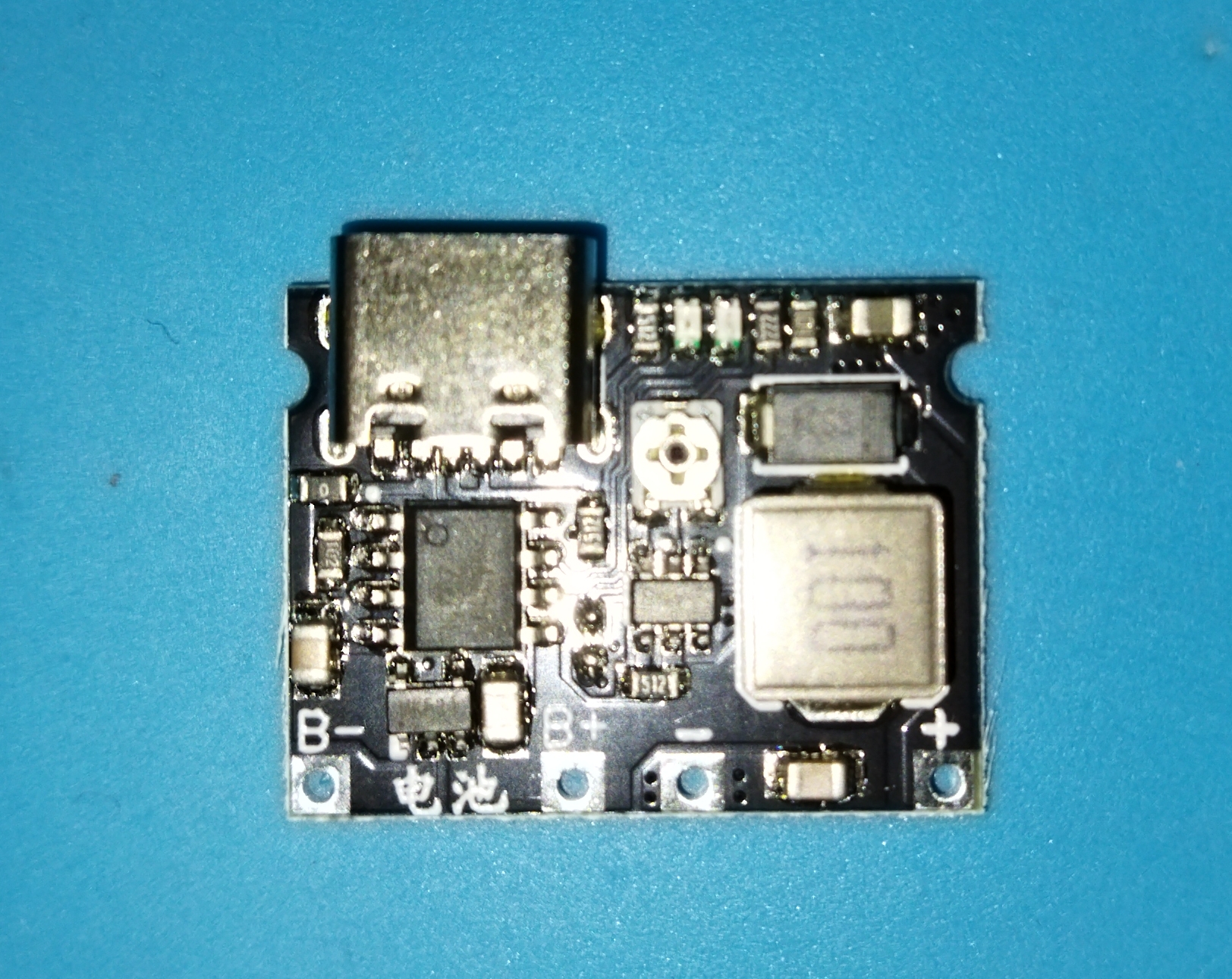 Rechargeable Guitar Pedal Power Supply by Adam Oellermann Download