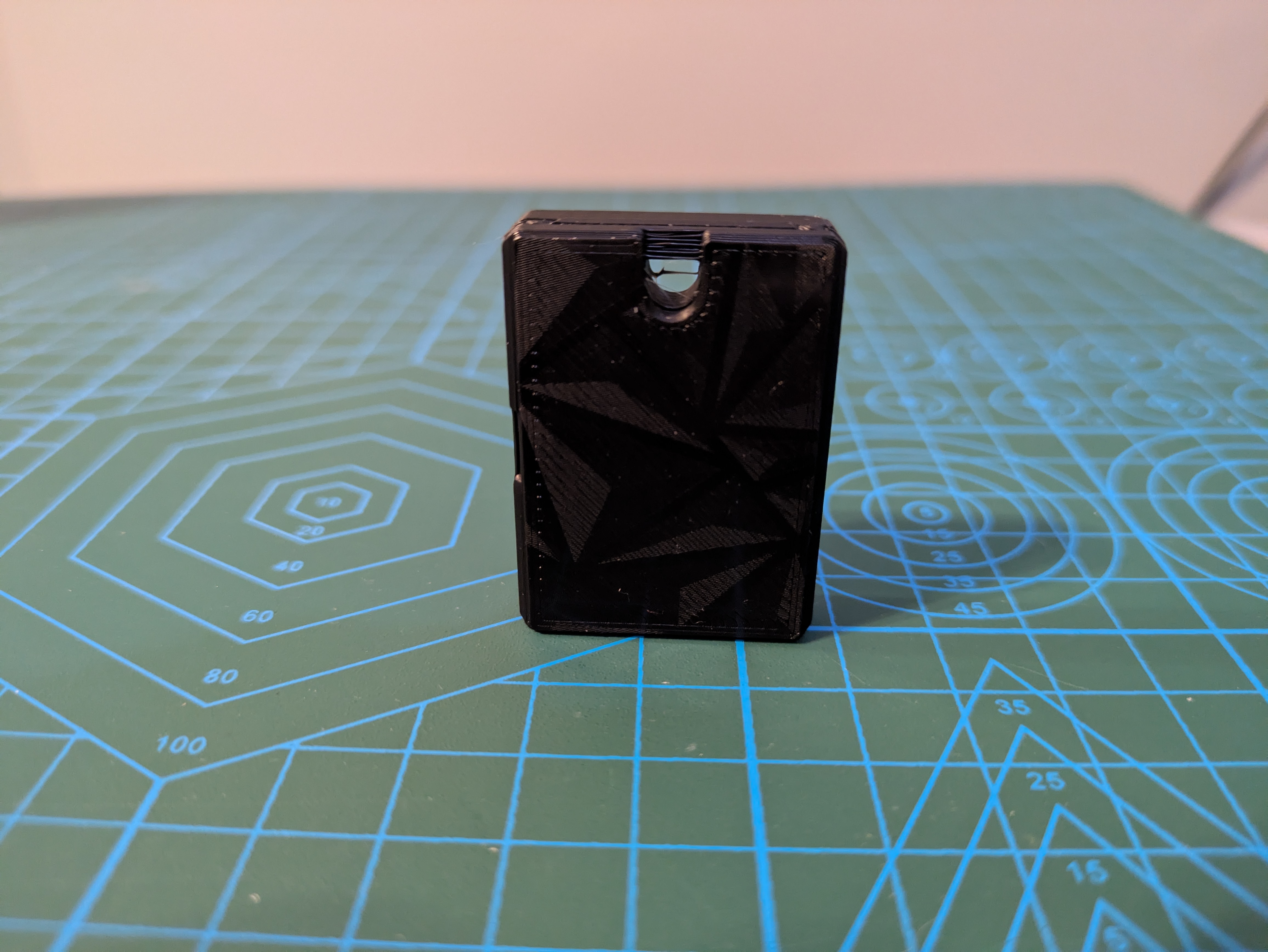 Miniatura 4 do modelo 3D Whistle Stashbox