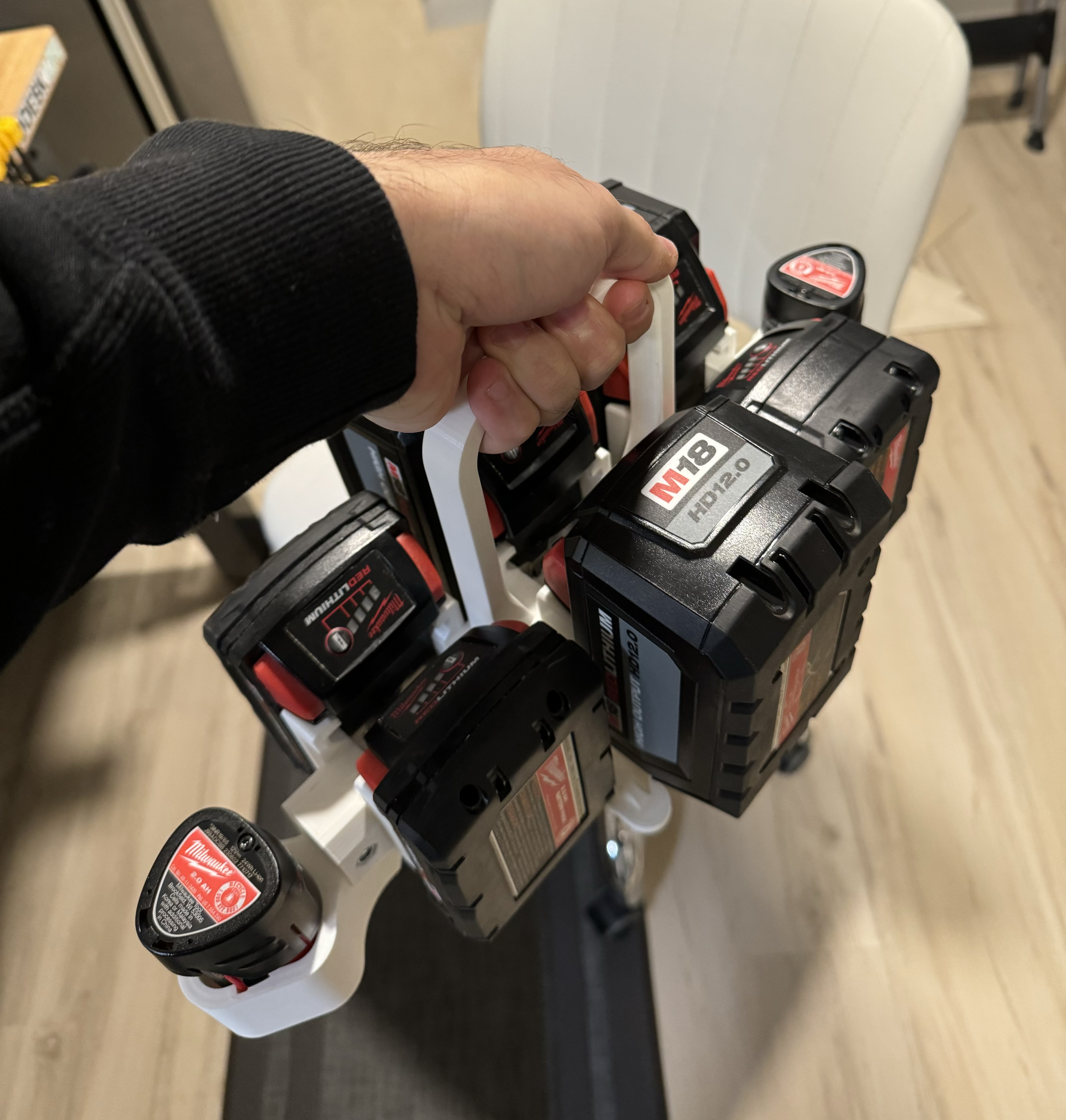 Milwaukee Battery Caddy by PlastiMeld MakerWorld