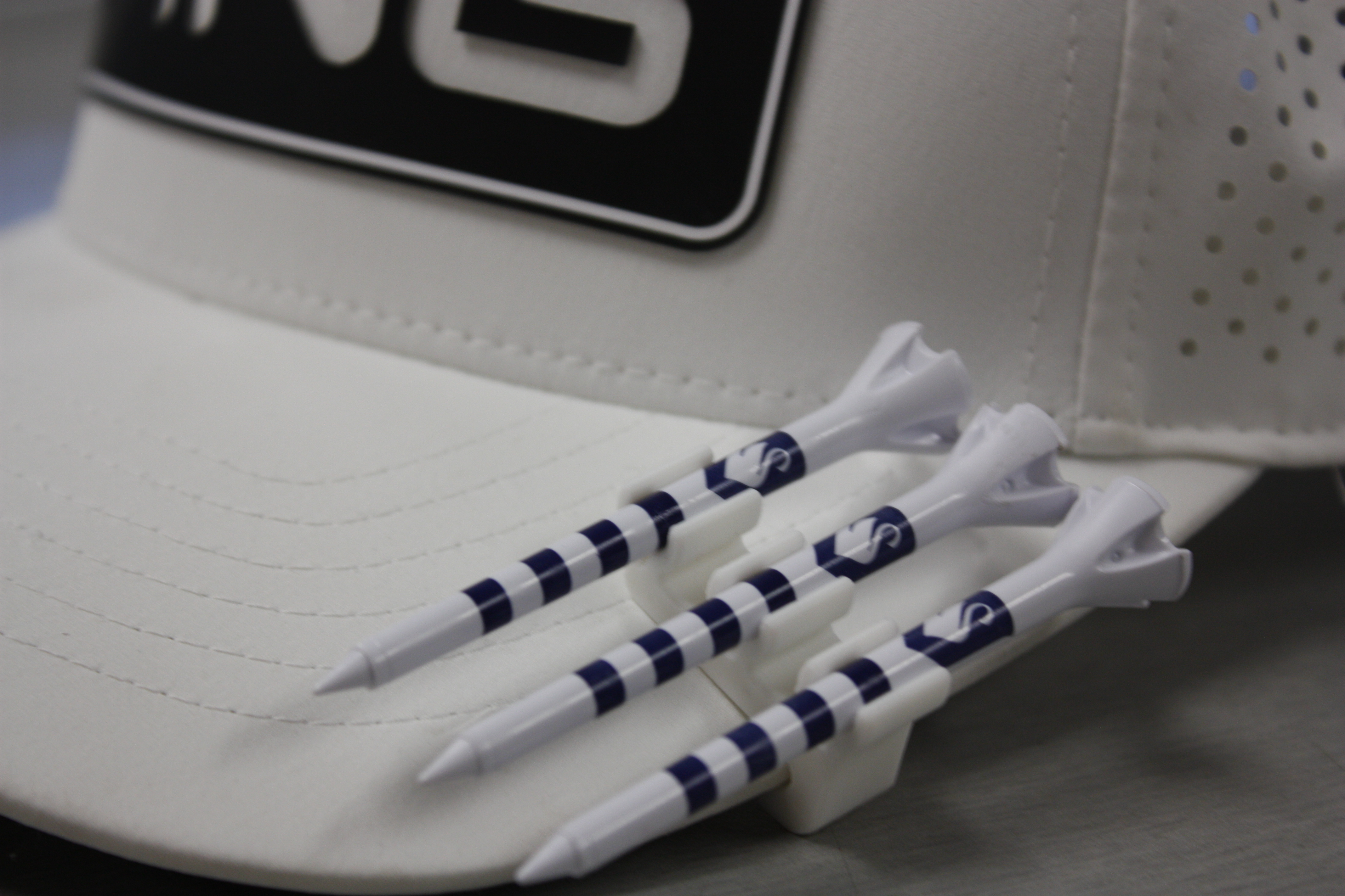 Golf Tee Hat Clip