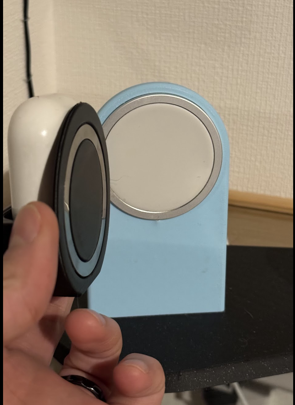 AirPods adaptor for magSafe charger