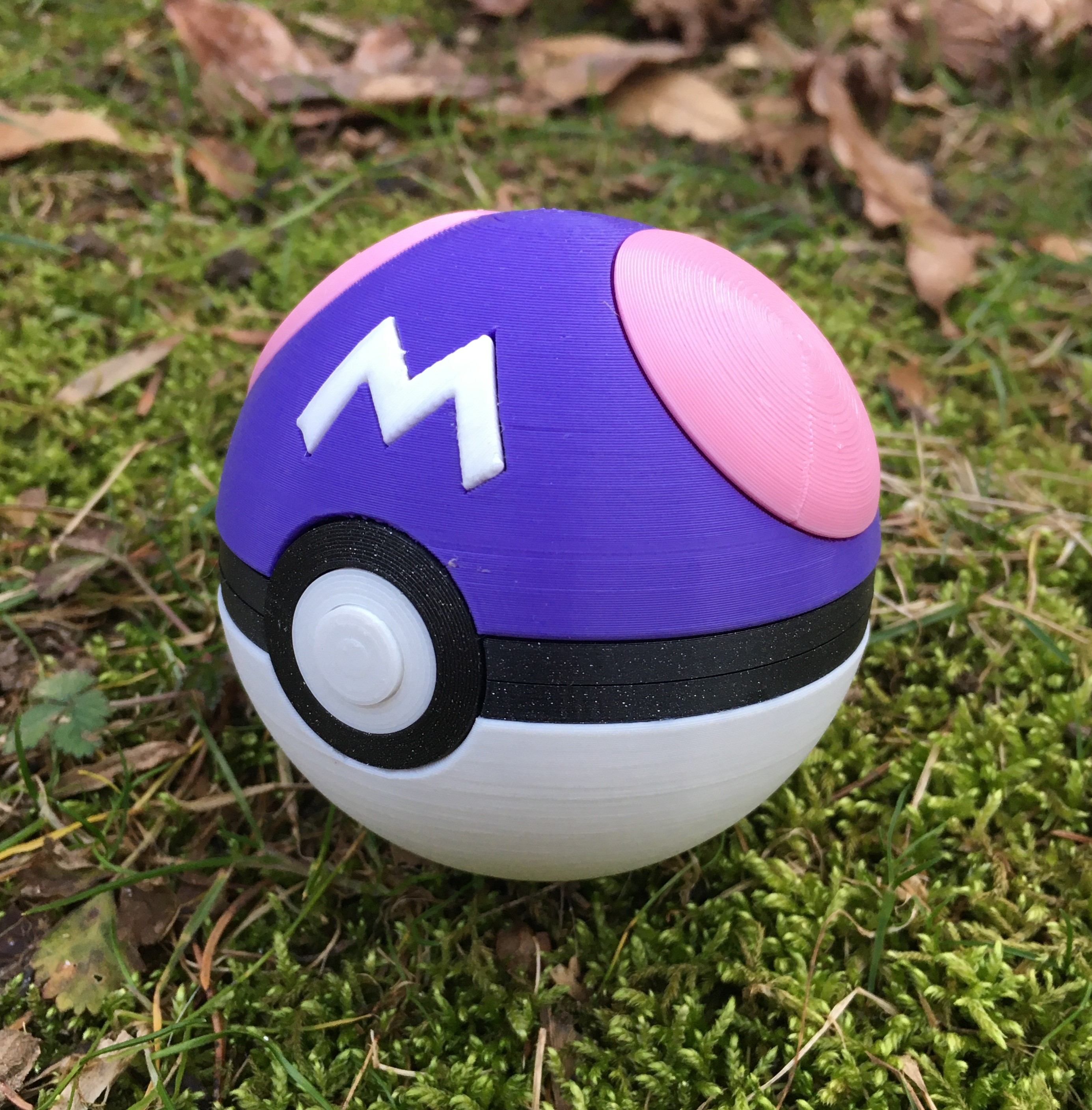 Pokeball by yoyothechicken | Download free STL model | Printables.com
