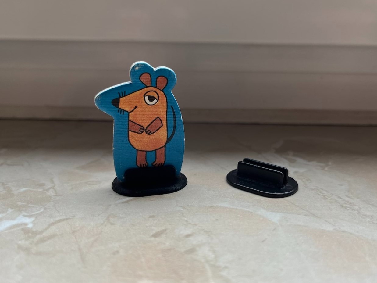 Base Stand for Board Game Figures