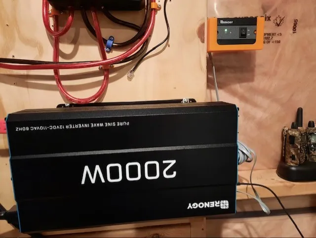 Renogy 3000W Pure Sine Wave Inverter With UPS Transfer Switch, Built-in - Foto 9