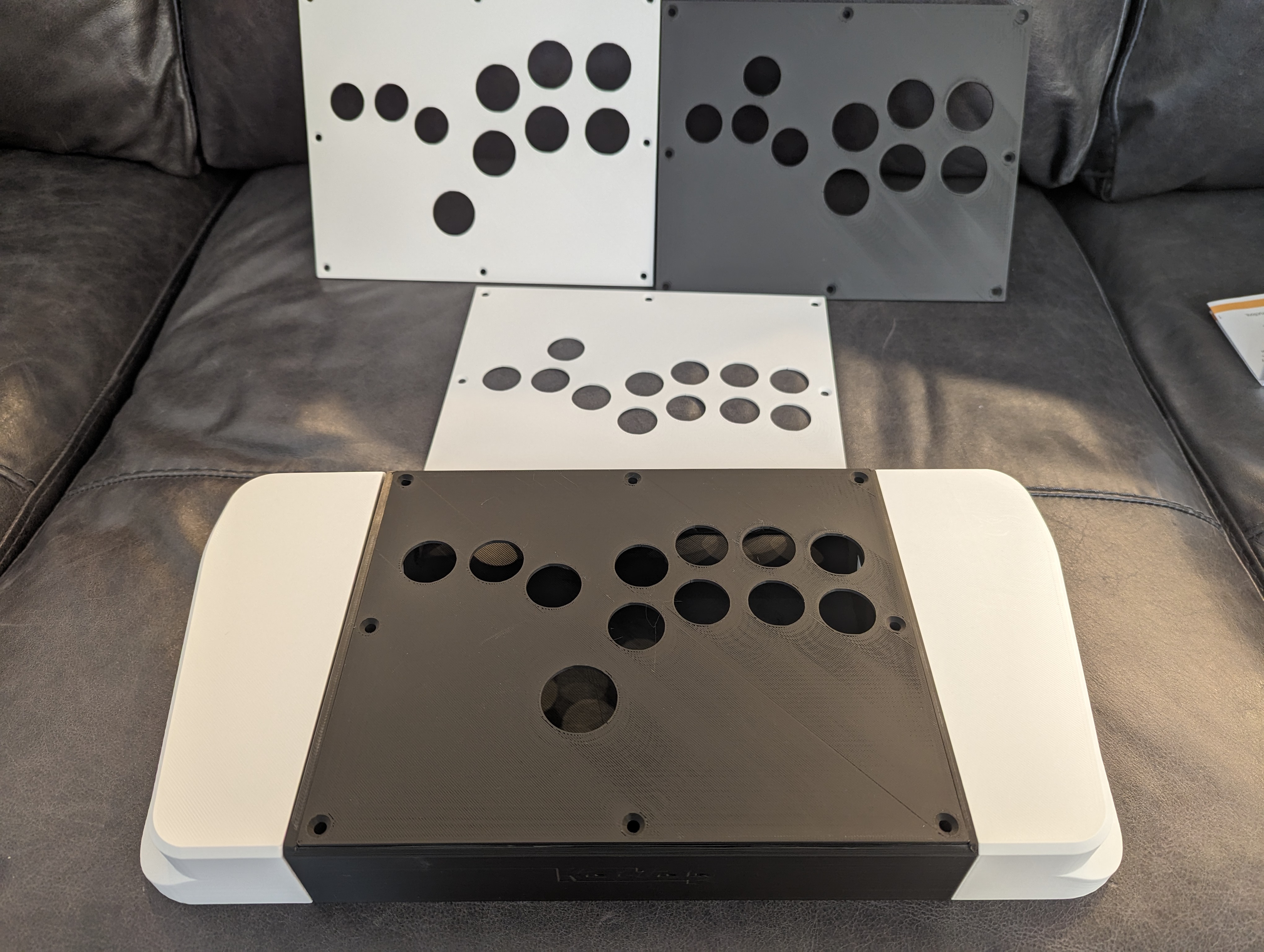 Hitbox - Arcade Stick (swappable front face)