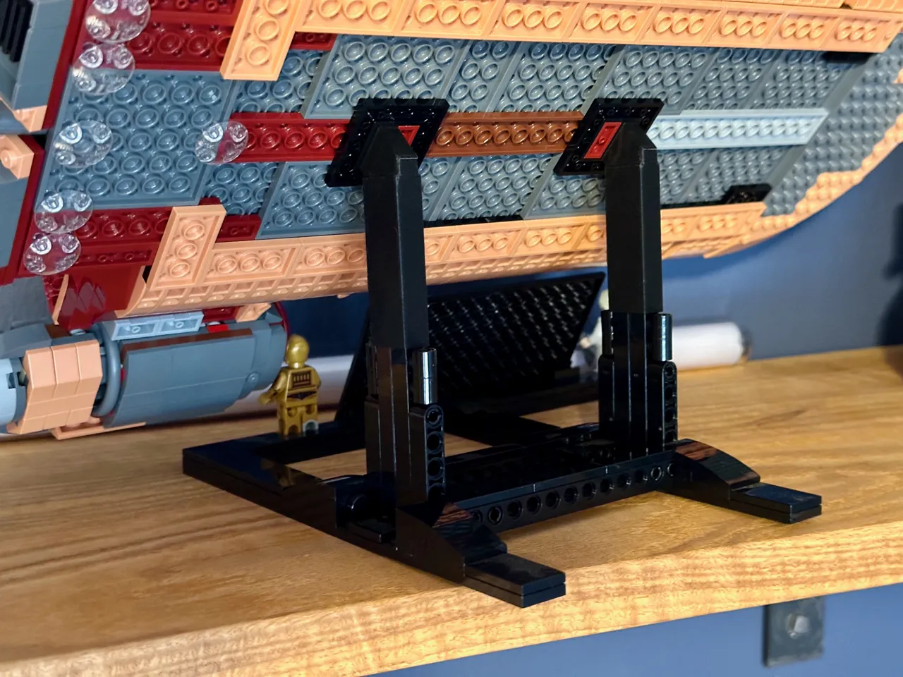 LEGO X-34 Luke＇s Landspeeder stand angle extension by strlng
