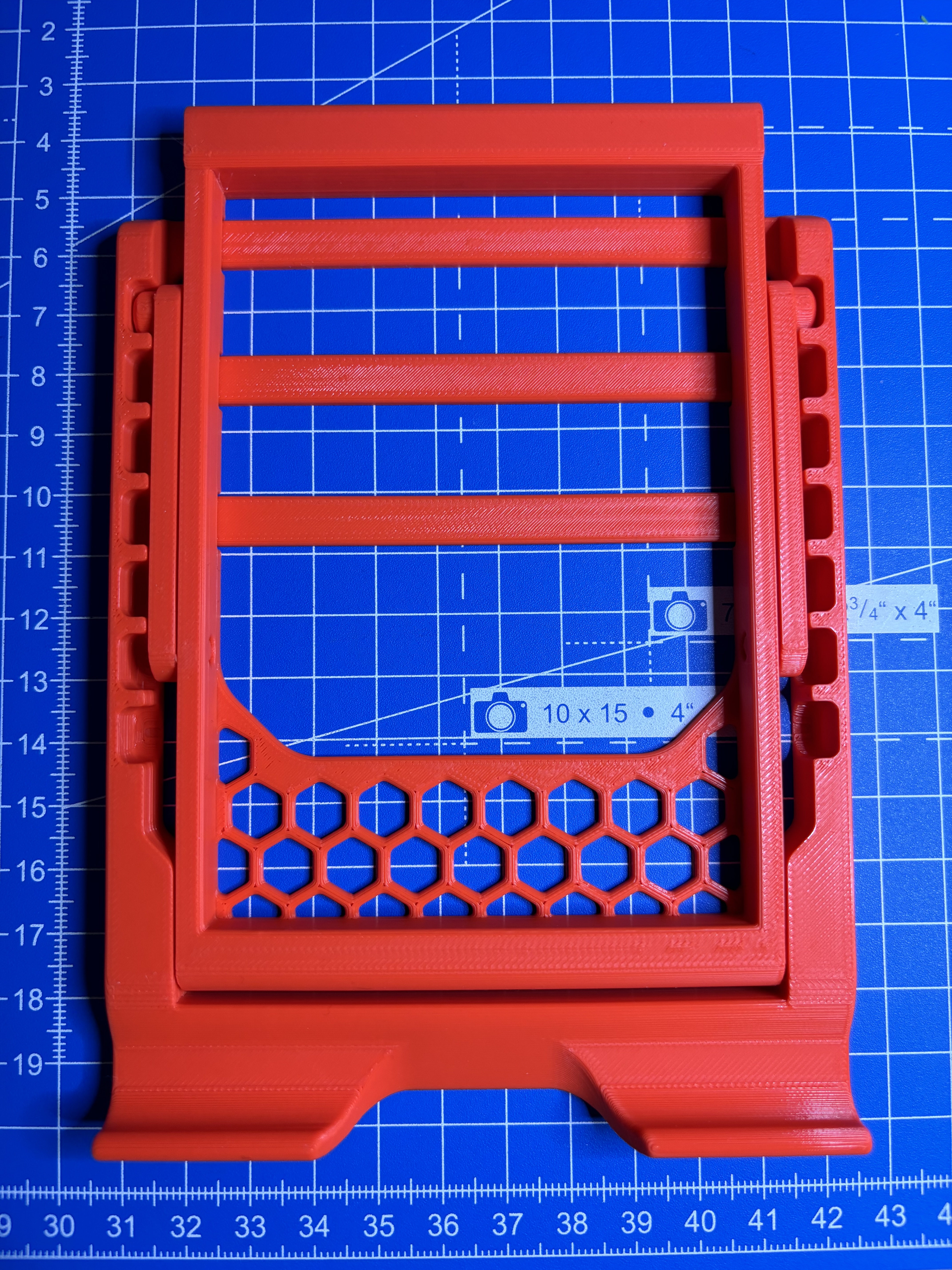 Miniatura 8 do modelo 3D Adjustable Tablet Stand
