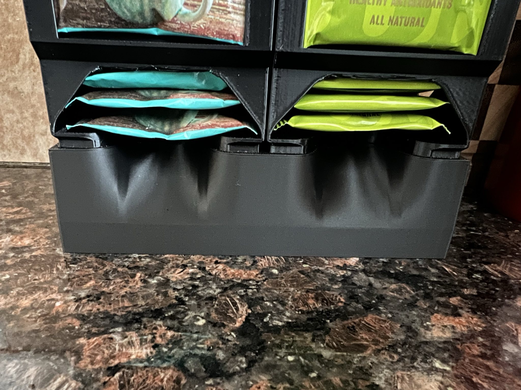 Two wide base for tea bag dispenser