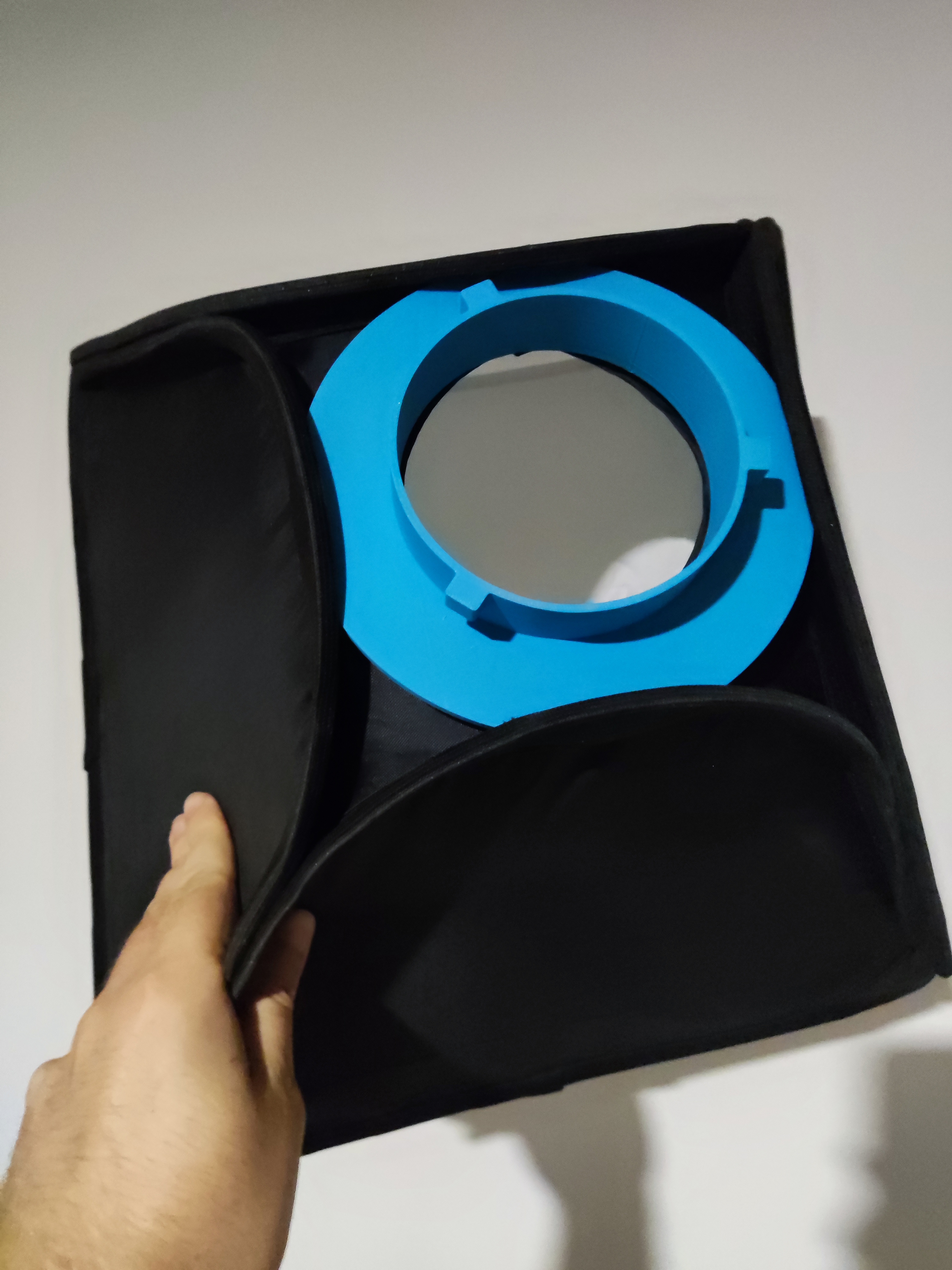 Bowens Godox Neewer sofbox adapter — thumbnail 2