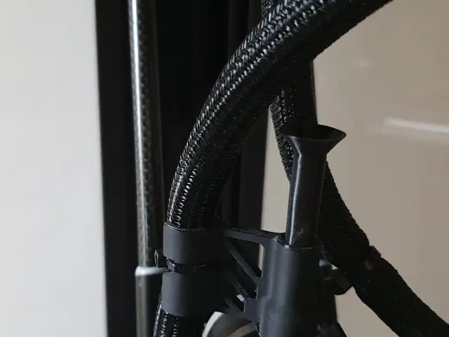Filament guide and cabel-holder FLSUN V400