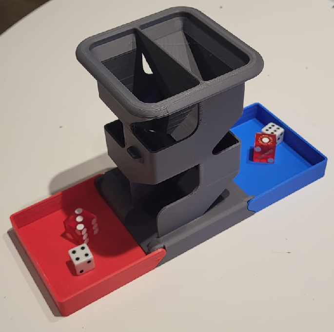 Dice Tower - No screws, Thicker tray arms, Wider hinges