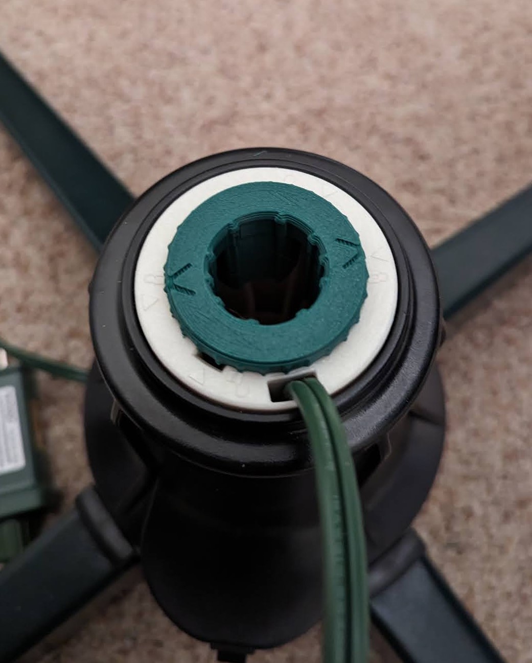 Rotating Christmas Tree Stand Adapter 1.5" to 7/8"22.5mm by Turpinator