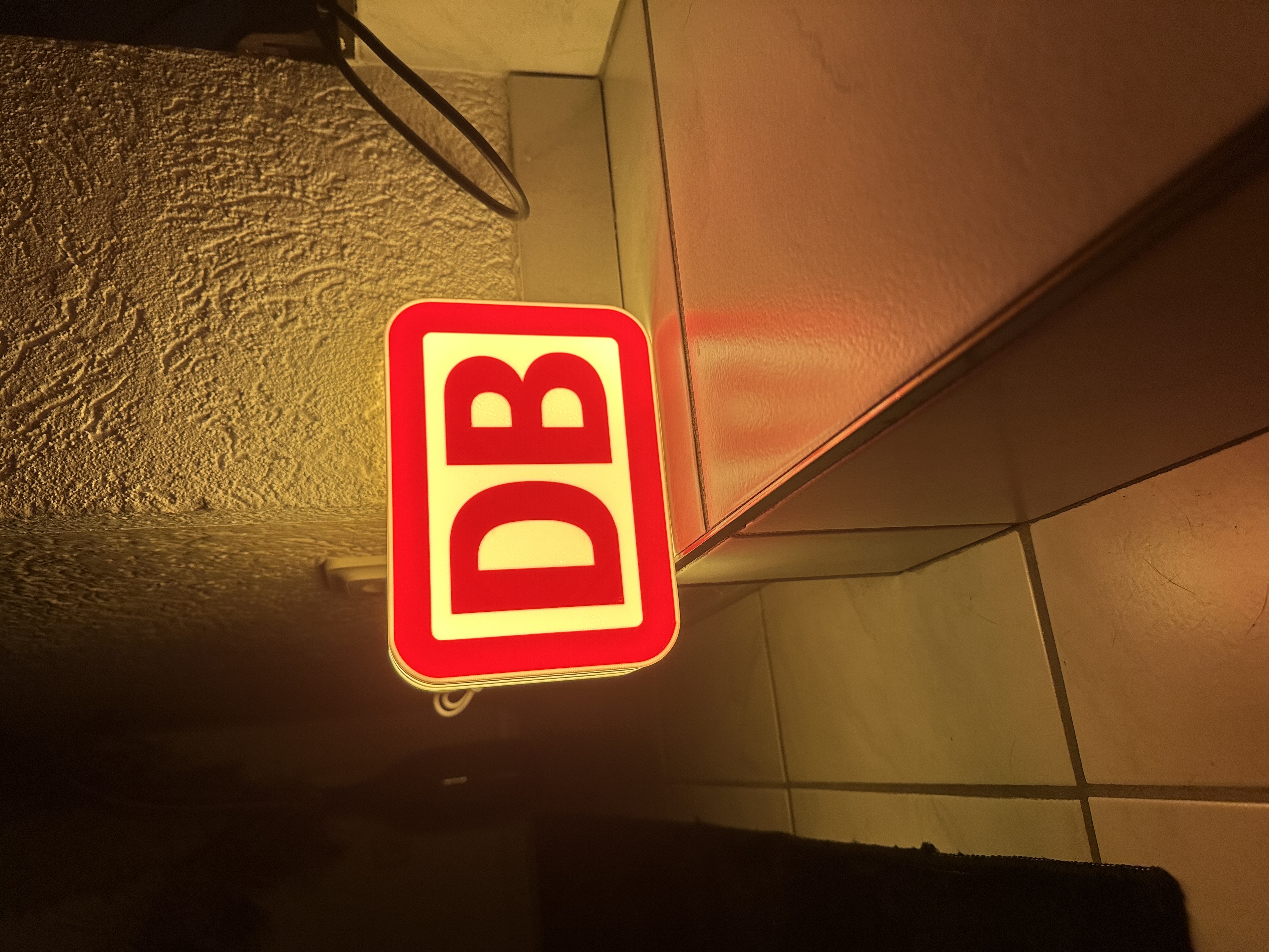 Deutsche Bahn (DB) lamp