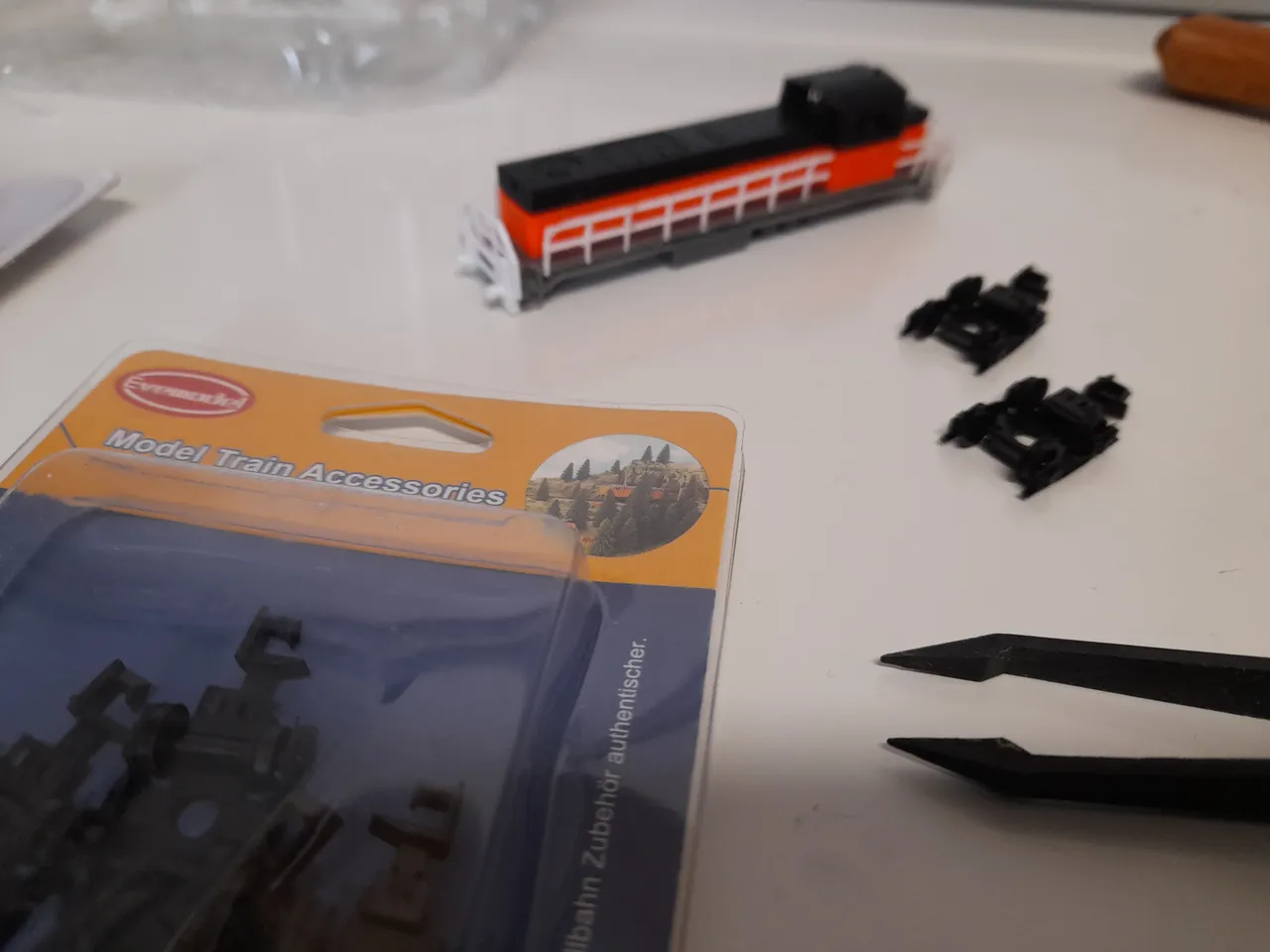 N scale sales train accessories