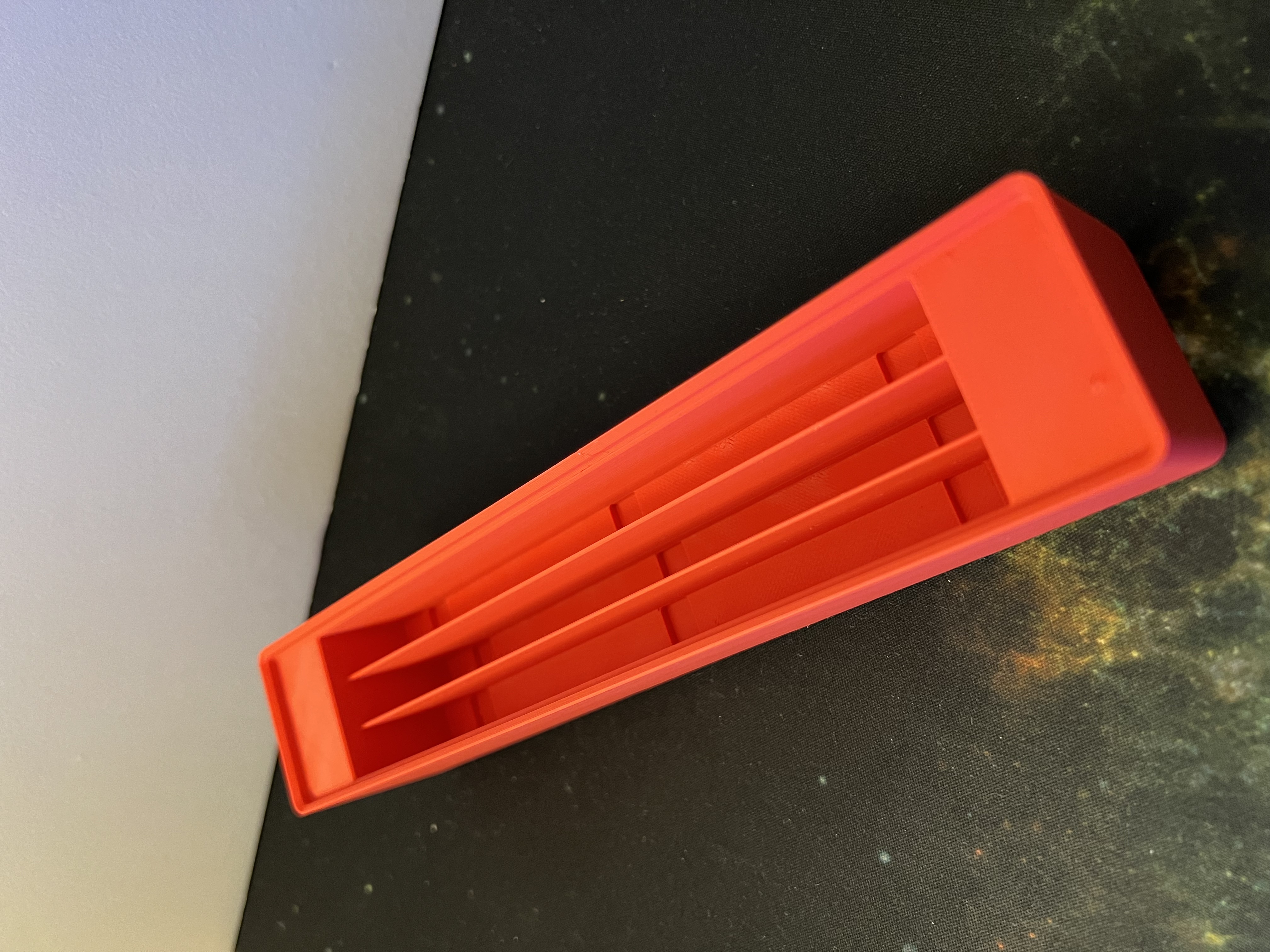 Miniatura 2 do modelo 3D Gridfinity Breadboard Holder 1x5