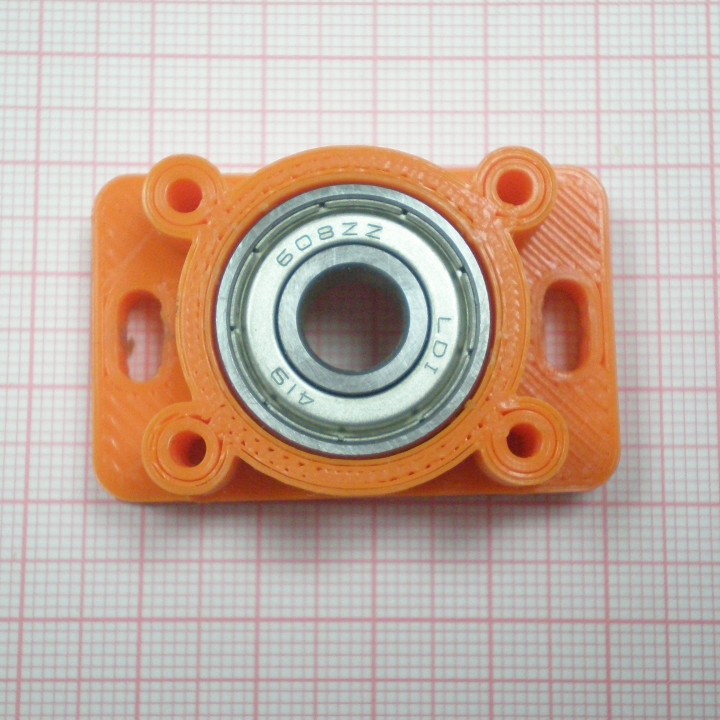 Ball bearing bracket / holder for Z Axis by Mihai Download free STL