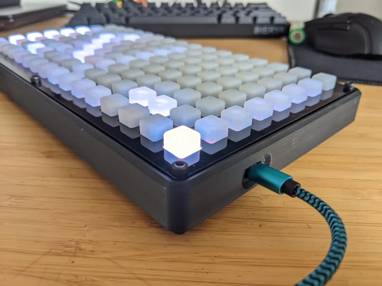 Neo-Grid Enclosure (Monome Grid clone) by Fisher | Download free