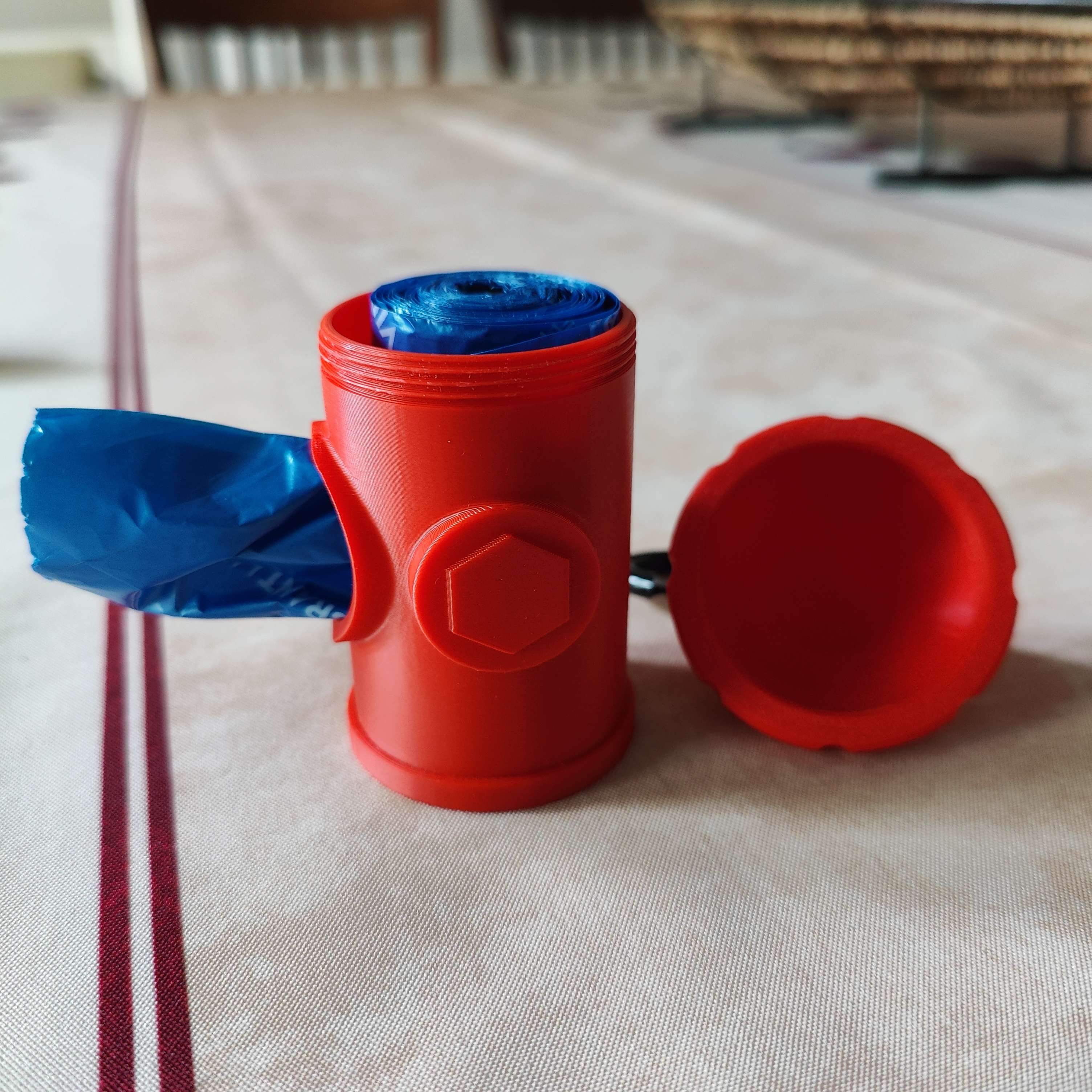 Doggy Bag Carrying Hydrant (UPDATED) — miniatura 2