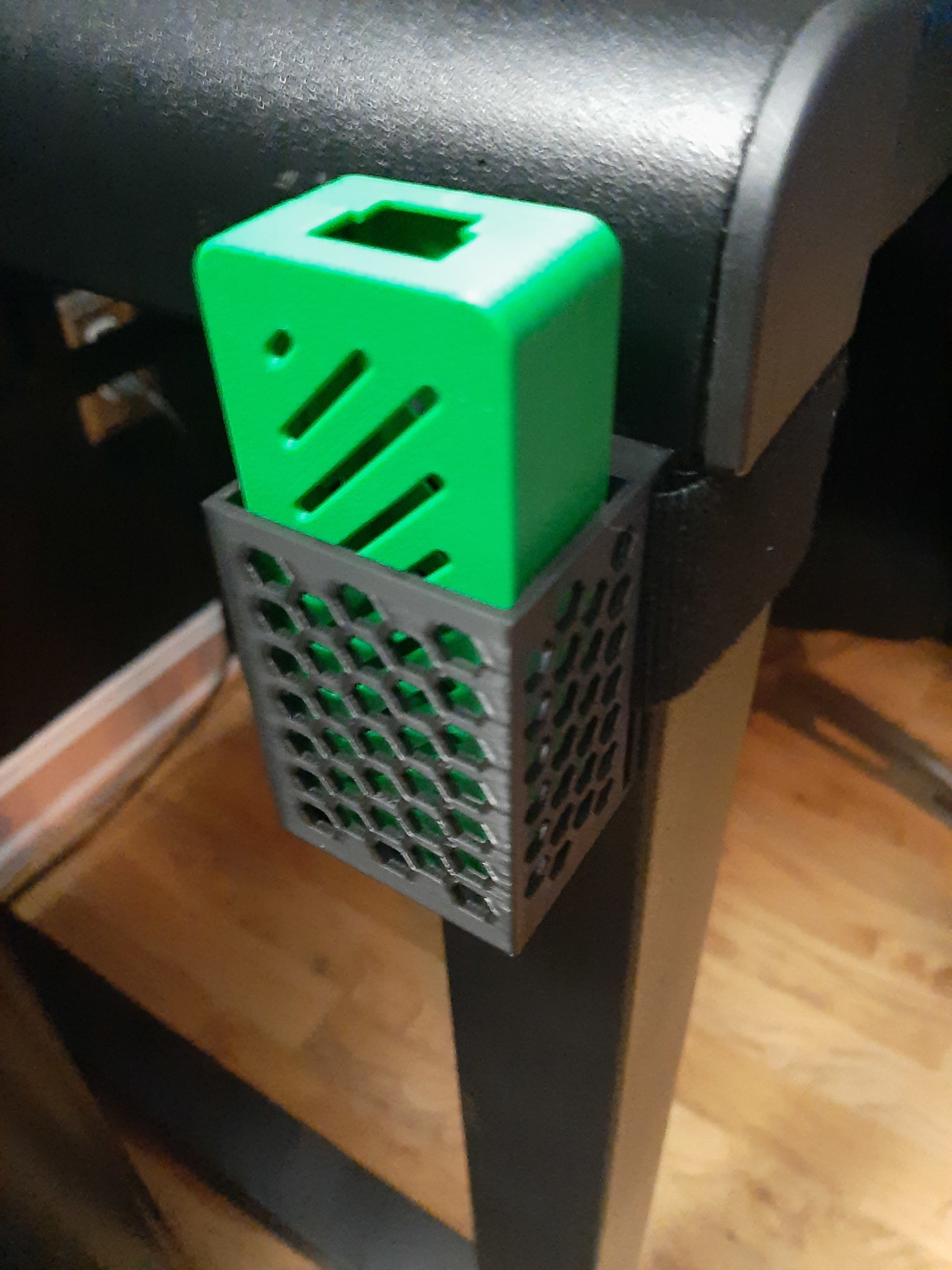 PiKVM Case Mount by 3B_Real | Download free STL model | Printables.com