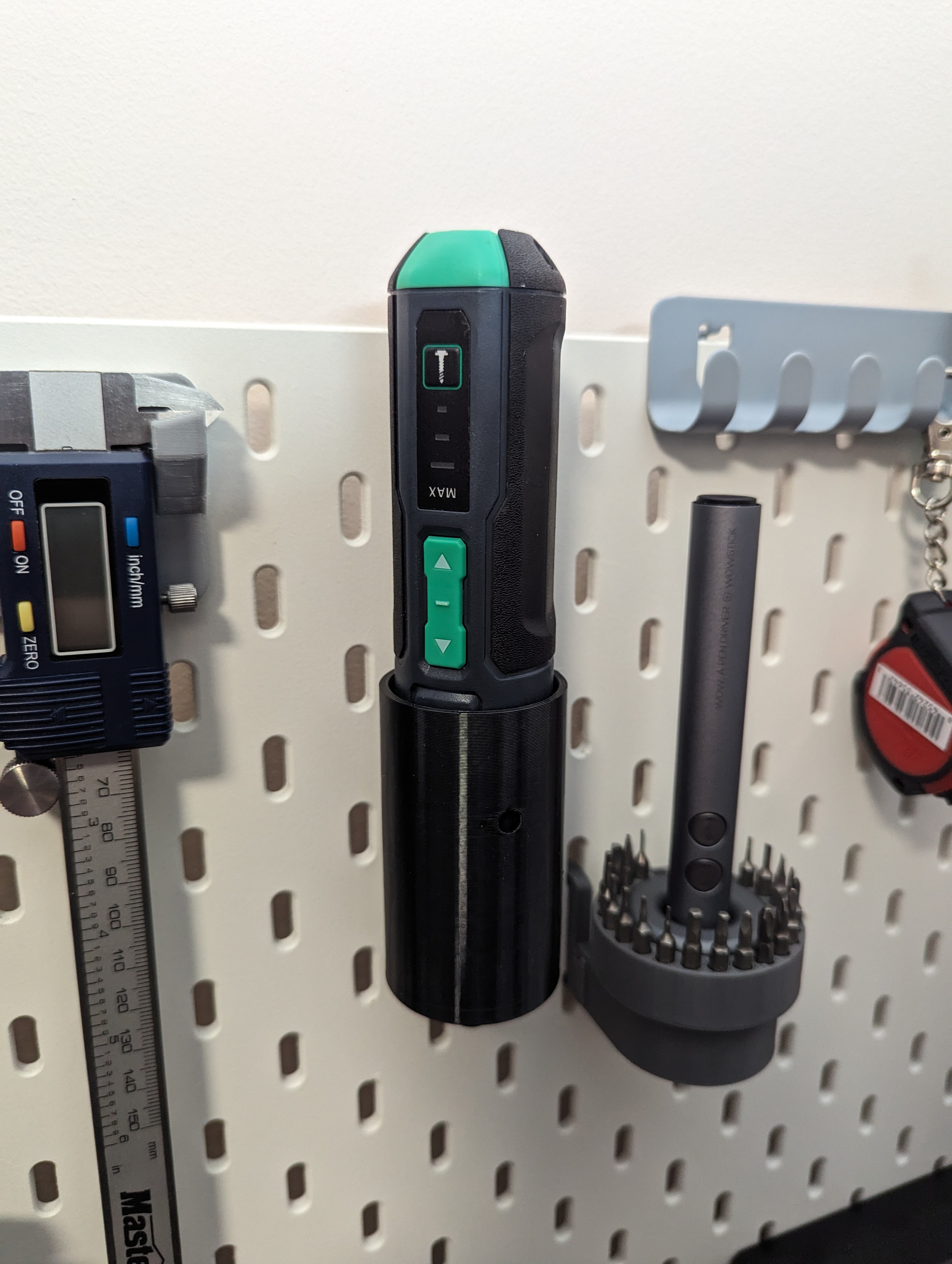 Denali Screwdriver Skadis Mount