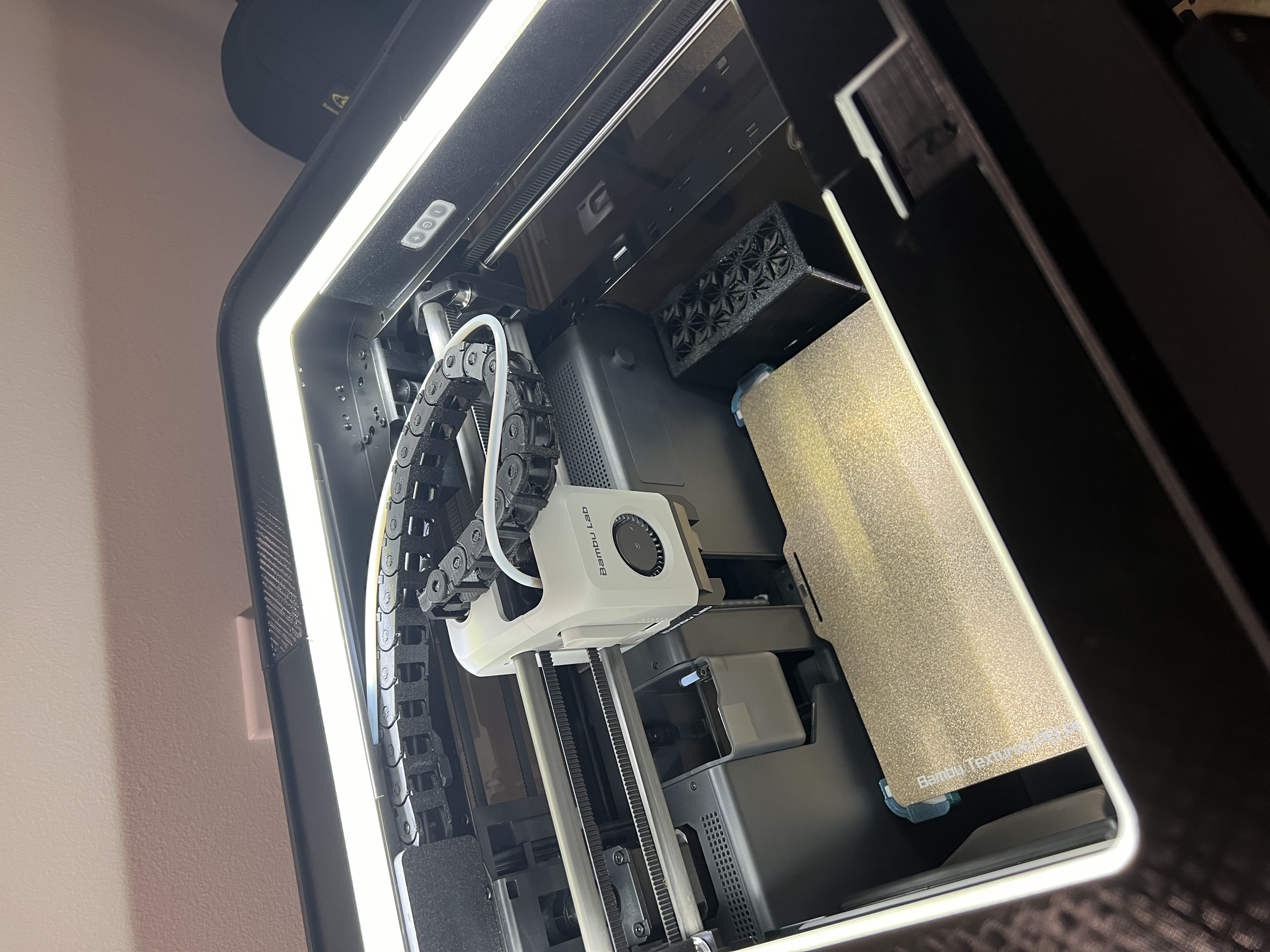 Miniatura 2 do modelo 3D Clear LED diffuser ARC Enclosure Riser 10mm