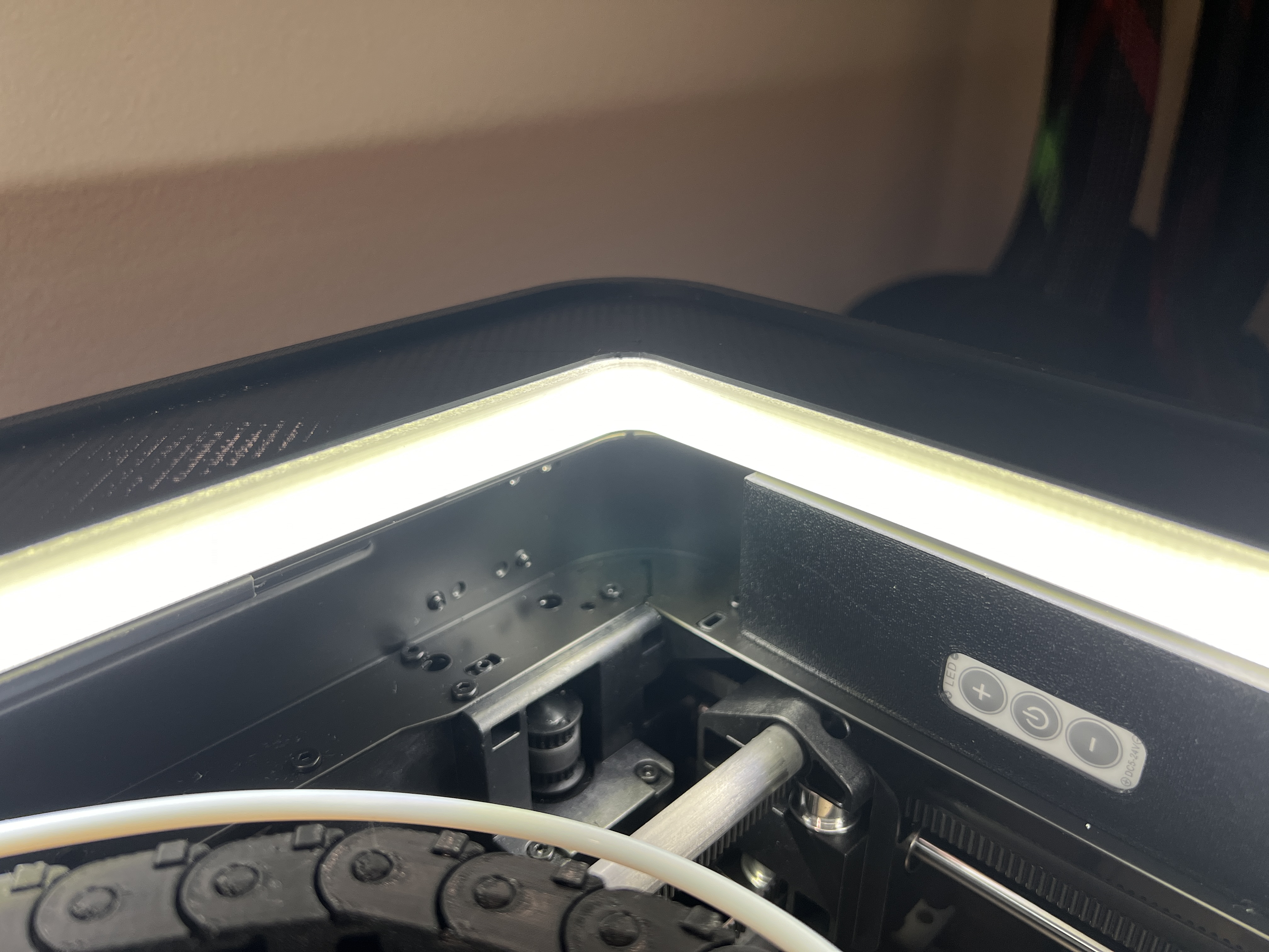 Miniatura 7 do modelo 3D Clear LED diffuser ARC Enclosure Riser 10mm